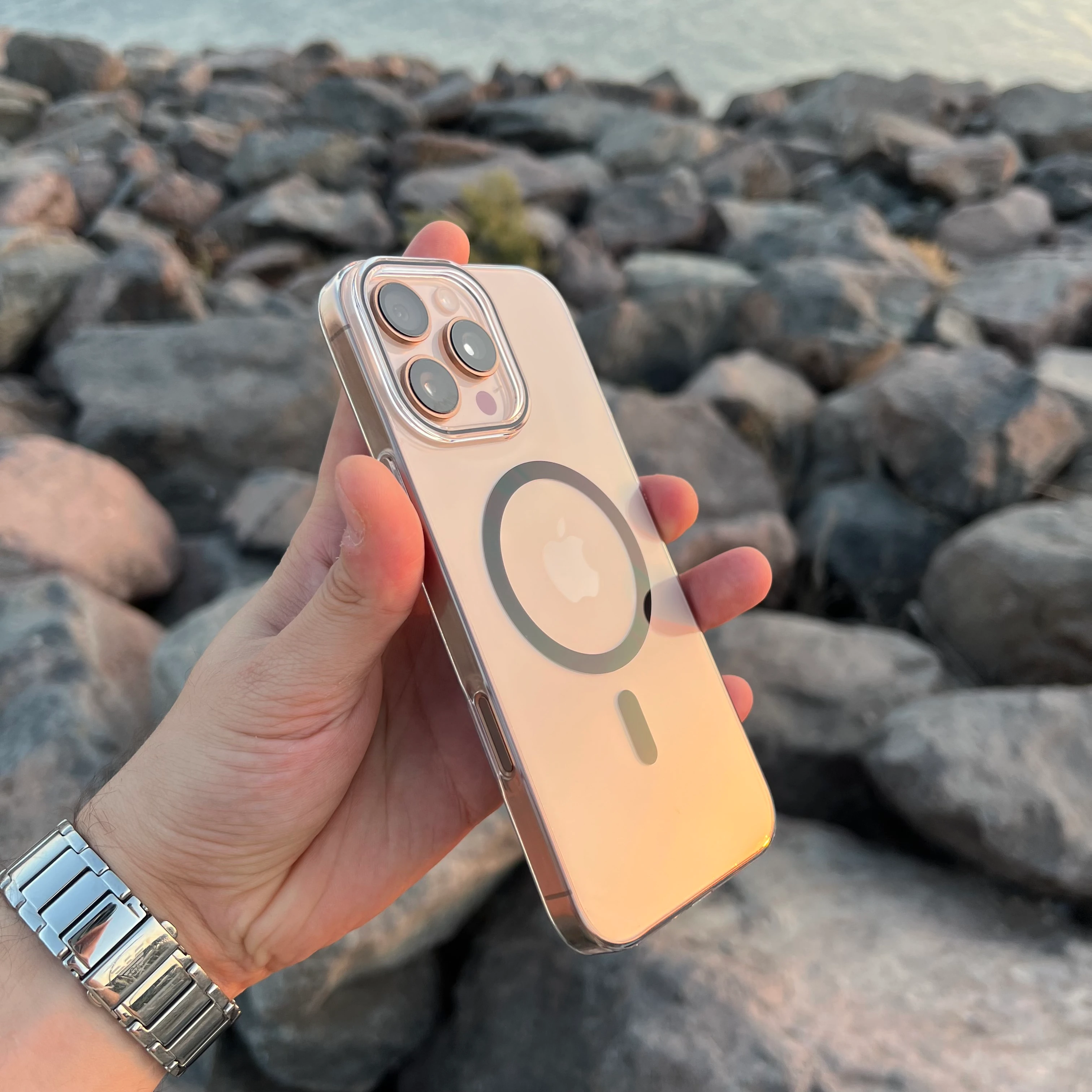 SARARMAZ MAGSAFE KILIF SİYAH