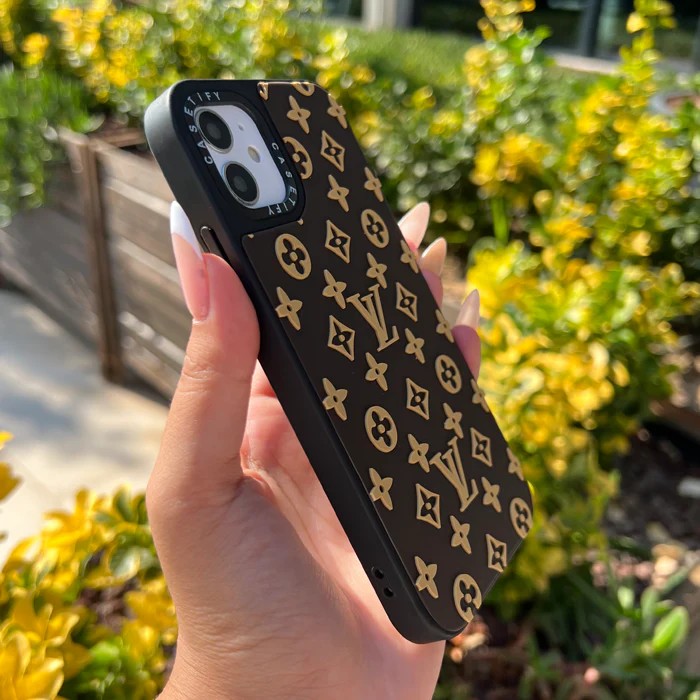 Louis Vuitton Kabartmalı Telefon Kılıfı