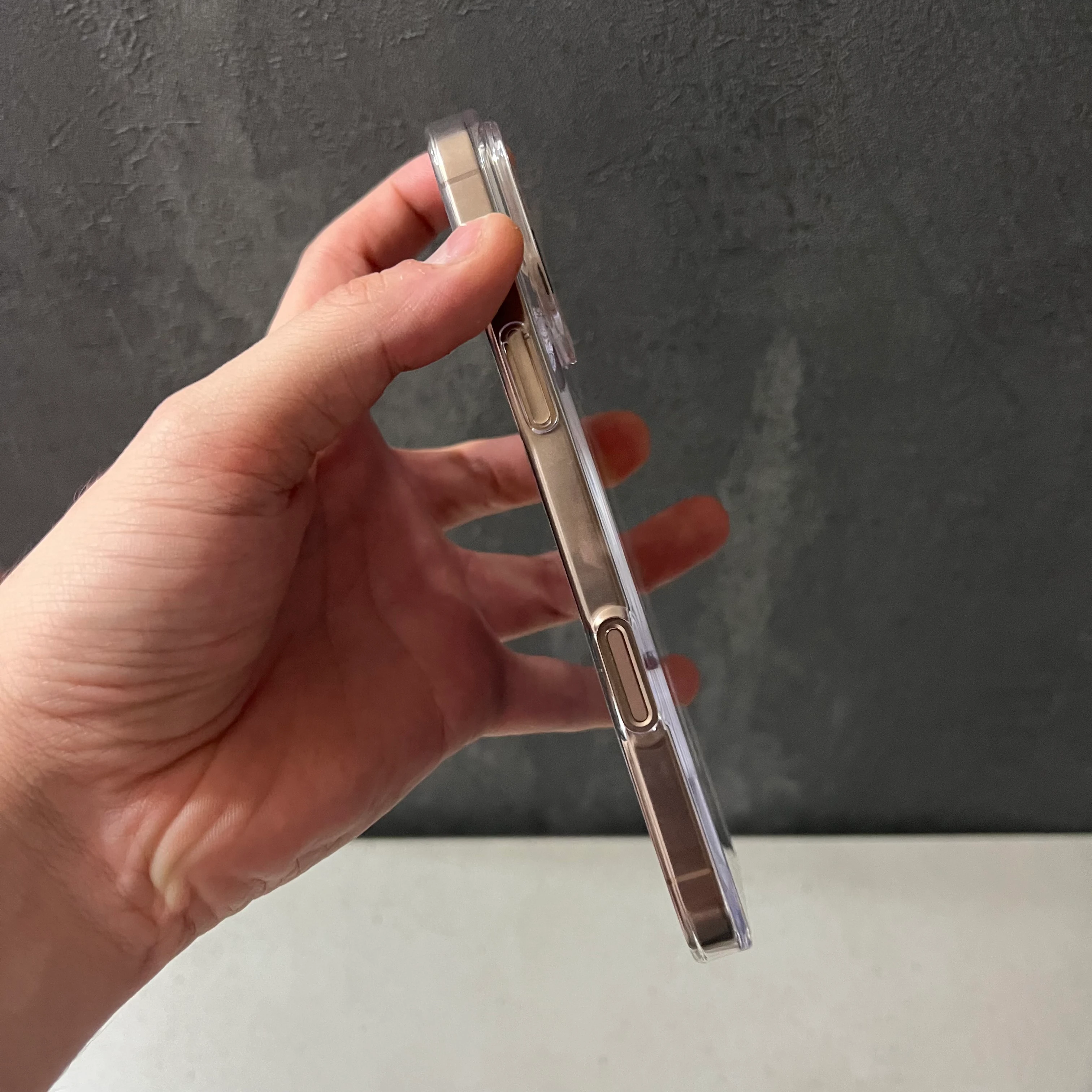 SARARMAZ MAGSAFE ANİMASYONLU KILIF