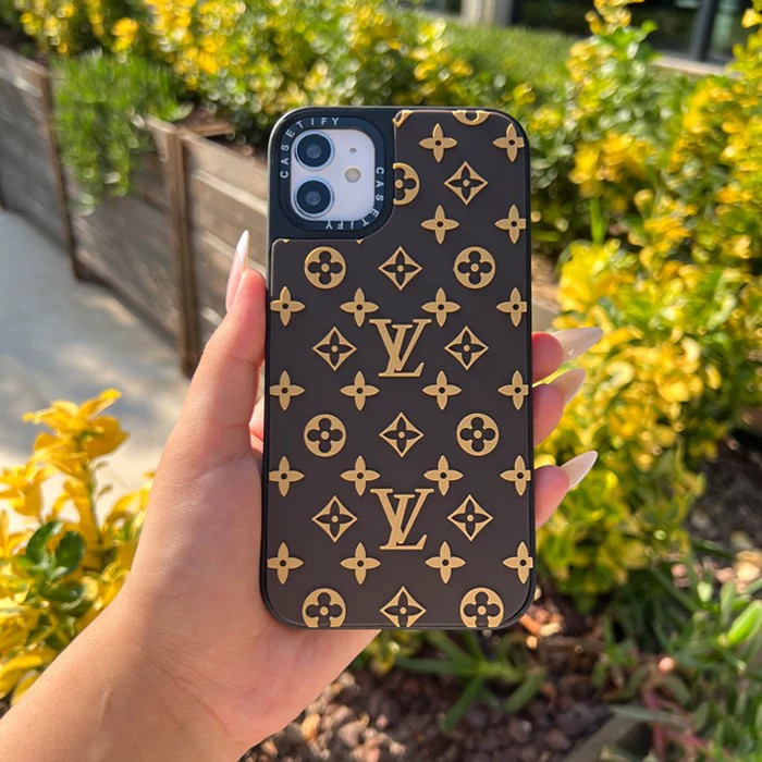 Louis Vuitton Kabartmalı Telefon Kılıfı