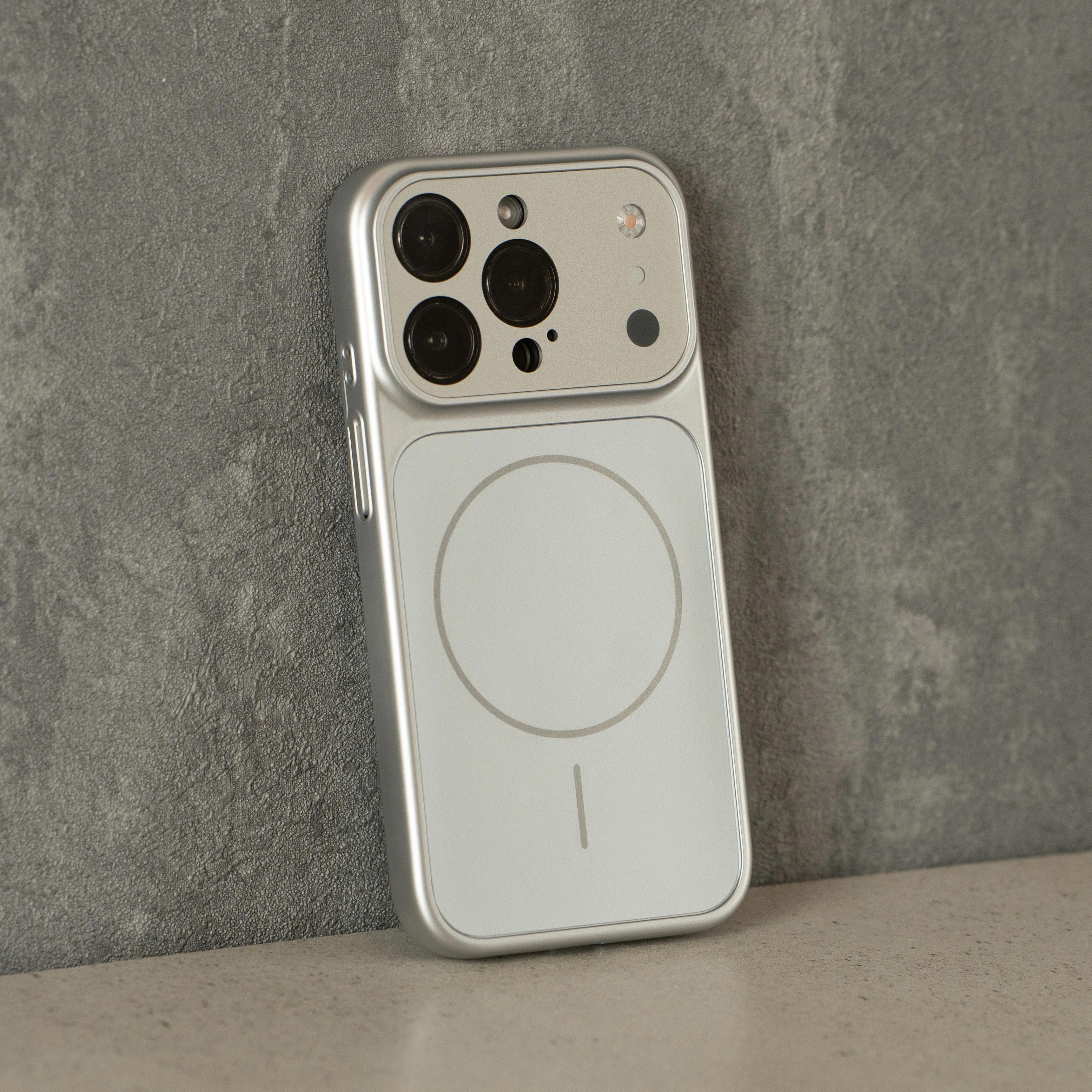 CHANGE MAGSAFE KILIF SILVER