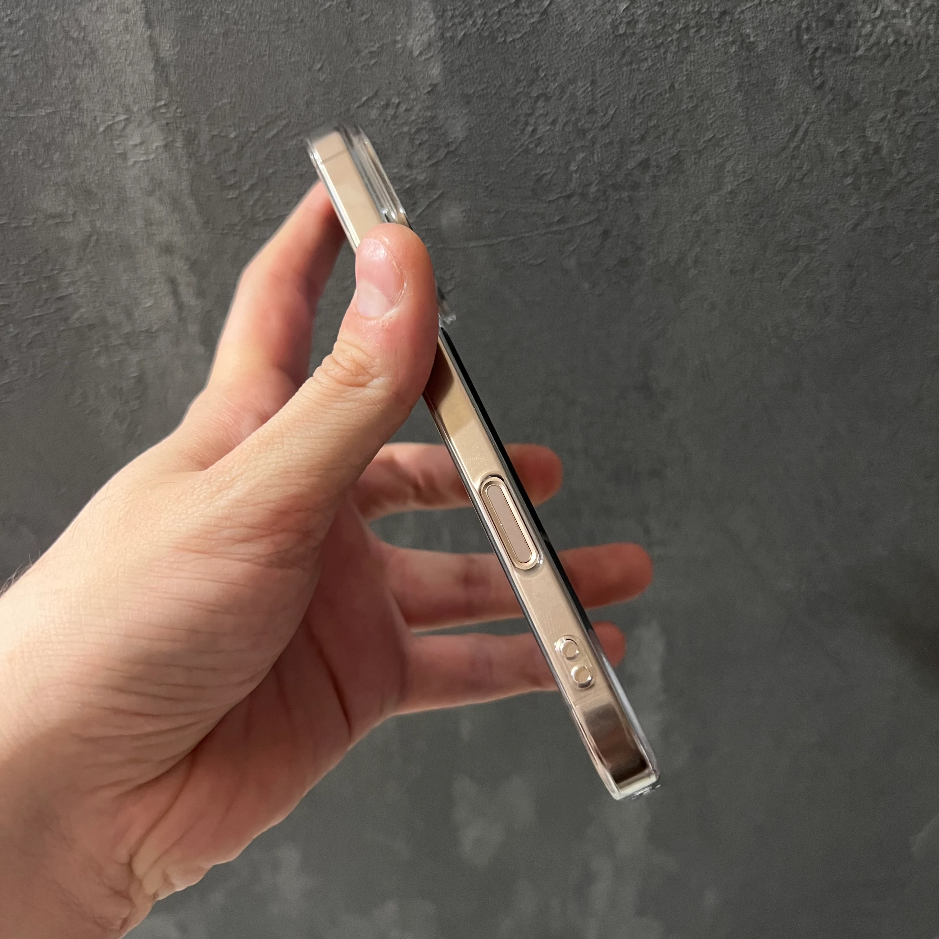 İNCE MAGSAFE SARARMAZ KILIF SİYAH