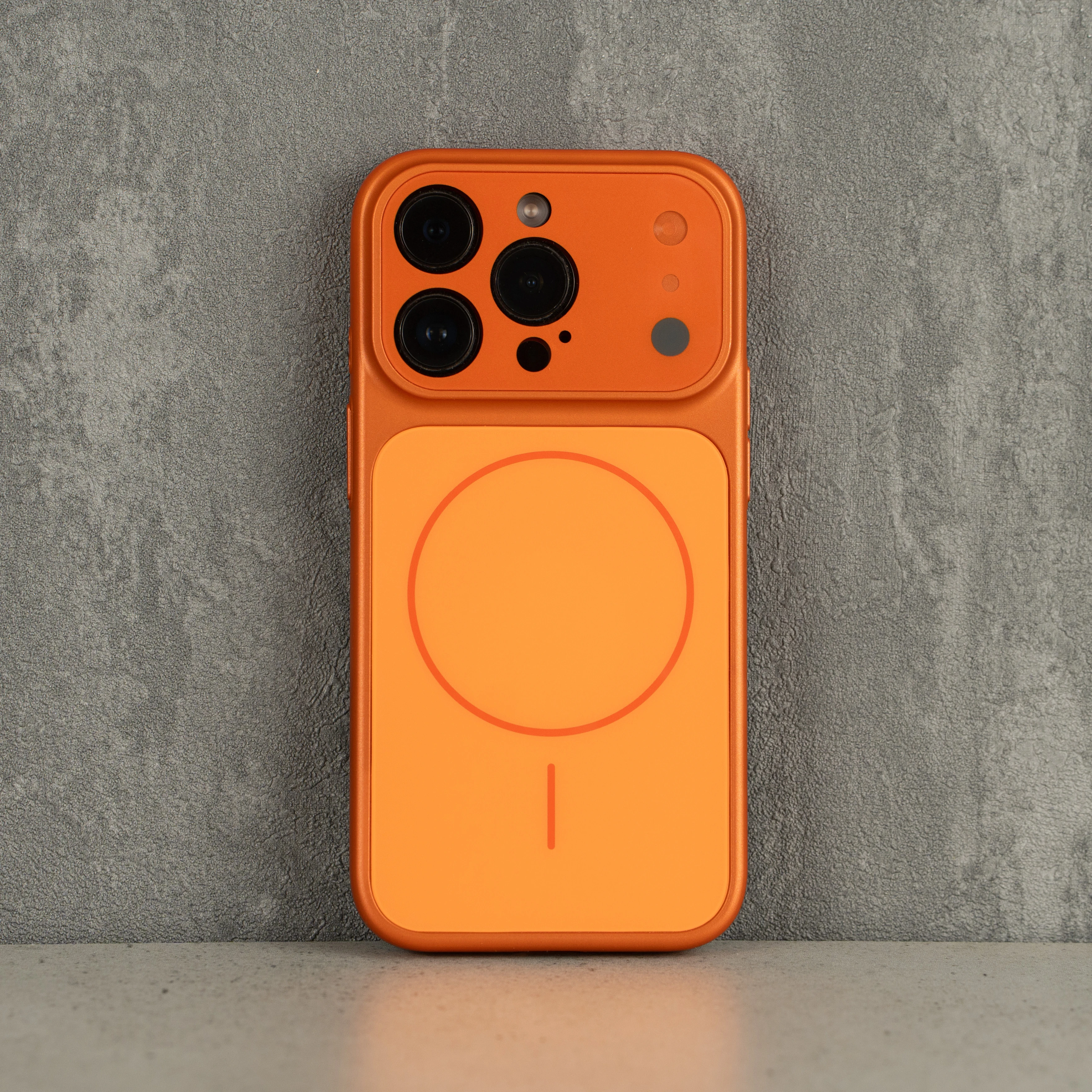 CHANGE MAGSAFE KILIF COSMIC ORANGE 