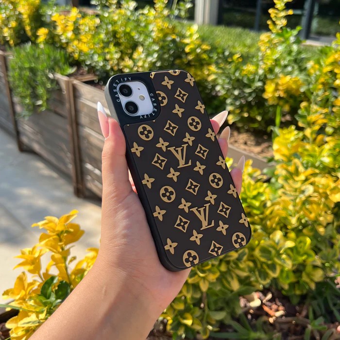 Louis Vuitton Kabartmalı Telefon Kılıfı