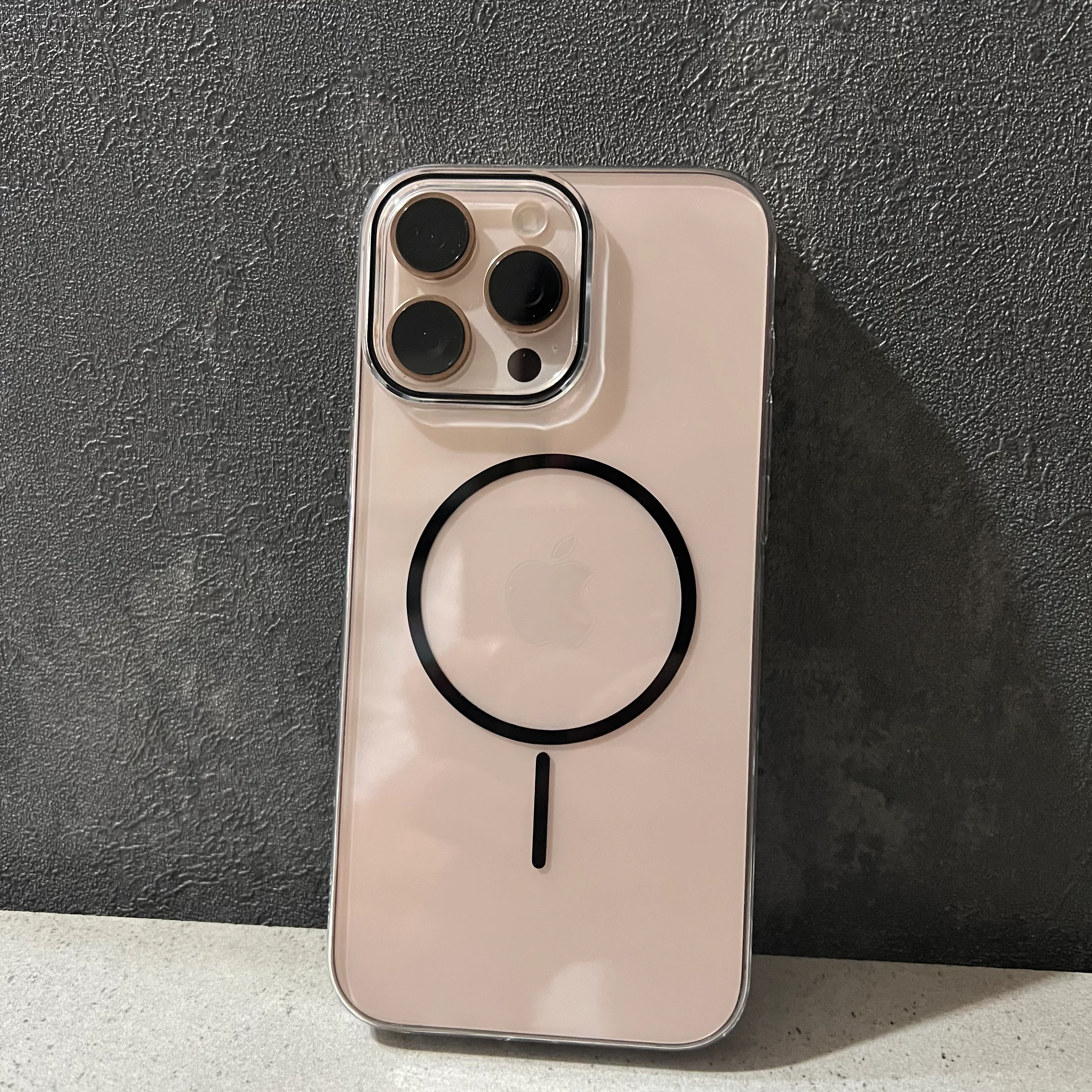 İNCE MAGSAFE SARARMAZ KILIF SİYAH