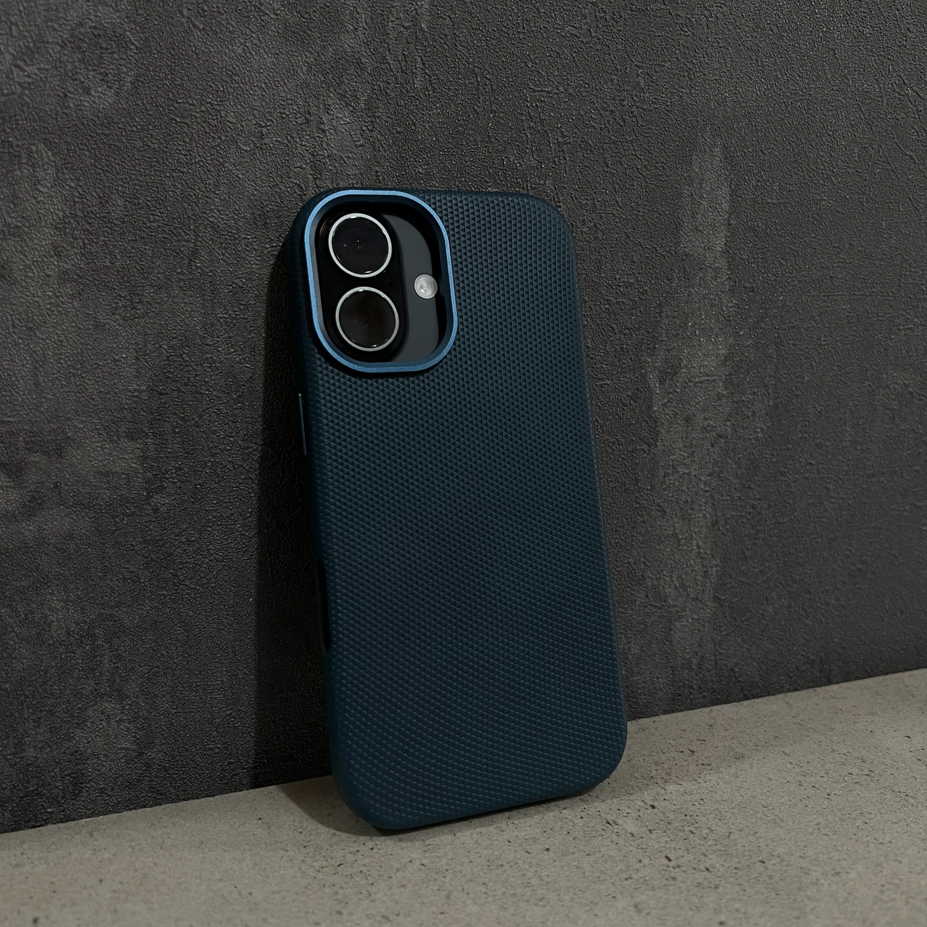 BOSS MAGSAFE KILIF LACİVERT