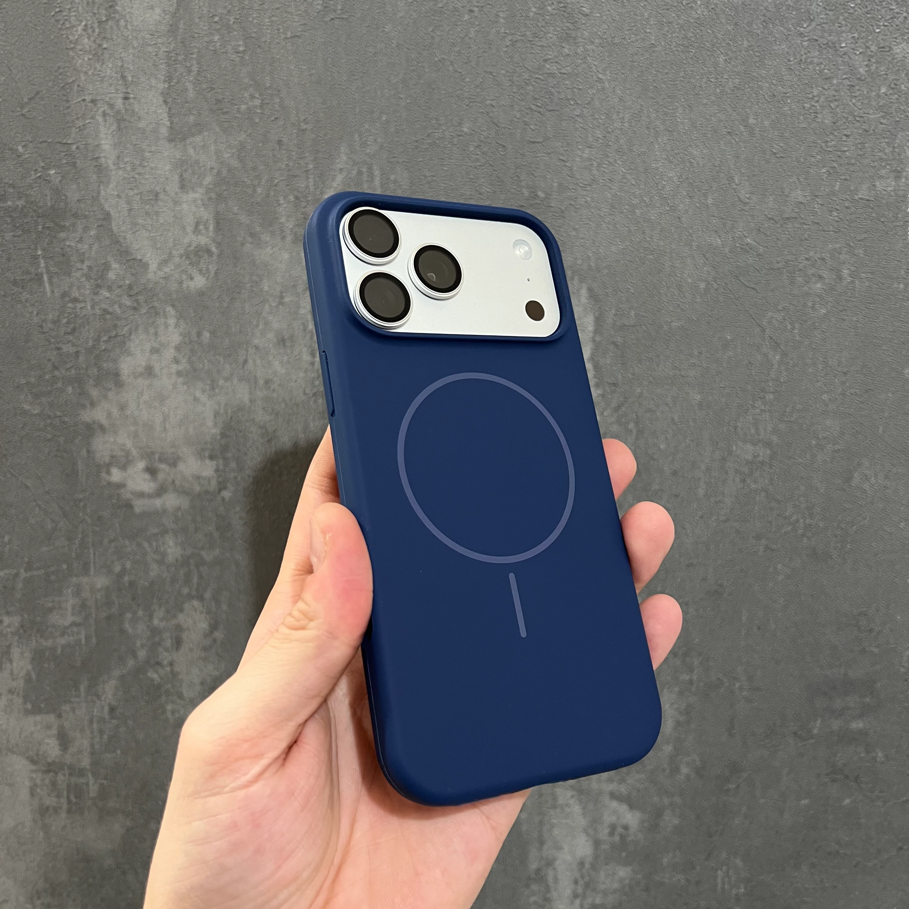 OCEAN BLUE MAGSAFE LANSMAN KILIF