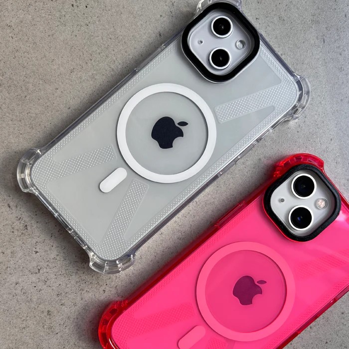 Köşeli MAGSAFE Kılıf