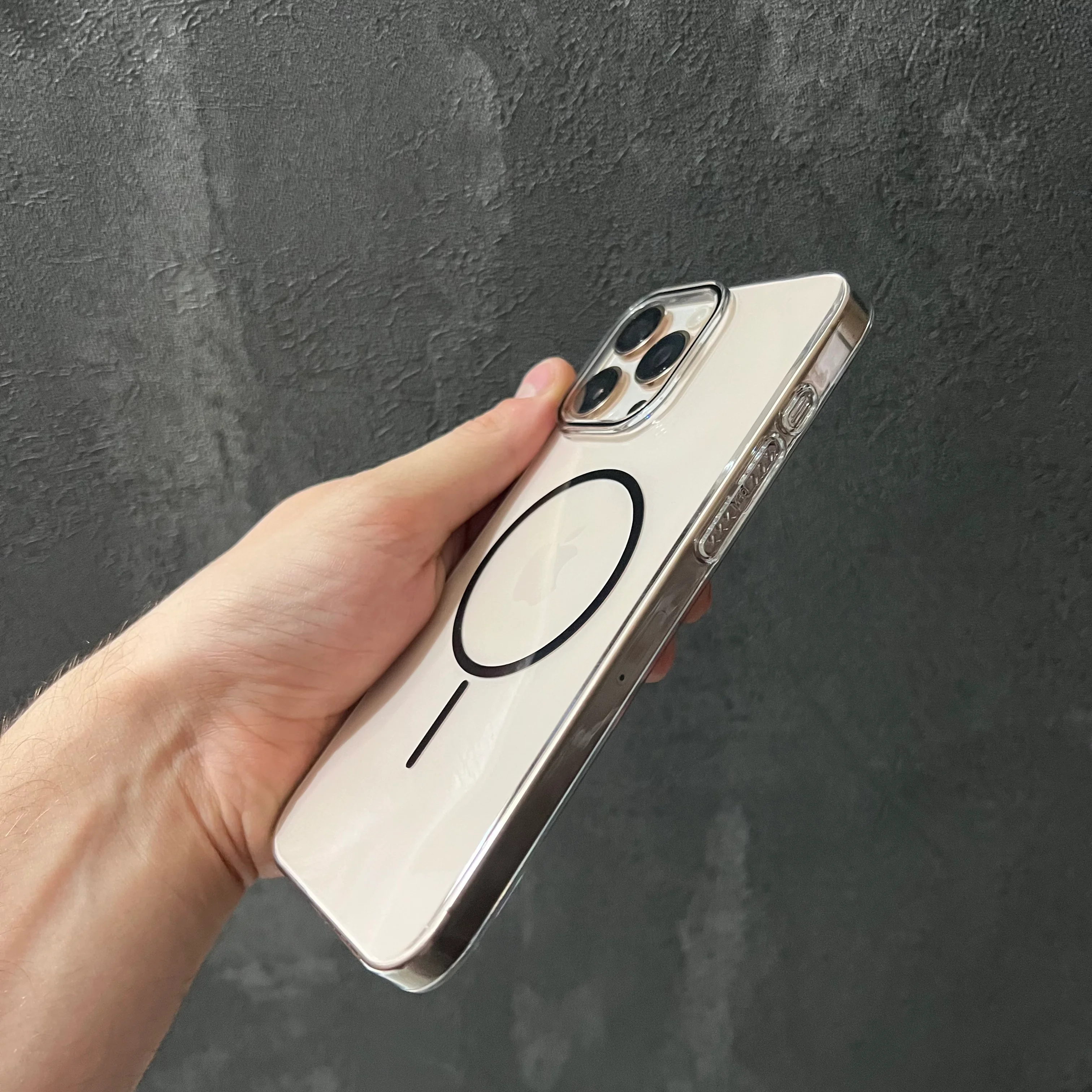 İNCE MAGSAFE SARARMAZ KILIF SİYAH