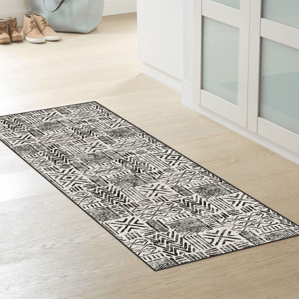 Monochrome Mosaic Modern Halı