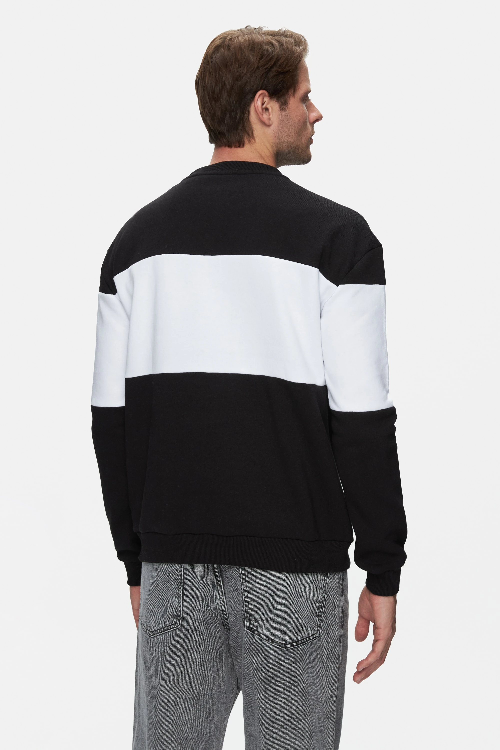 ARCHER Siyah Bisiklet Yaka Nakışlı Şardonlu Loose Fit Erkek Sweatshirt