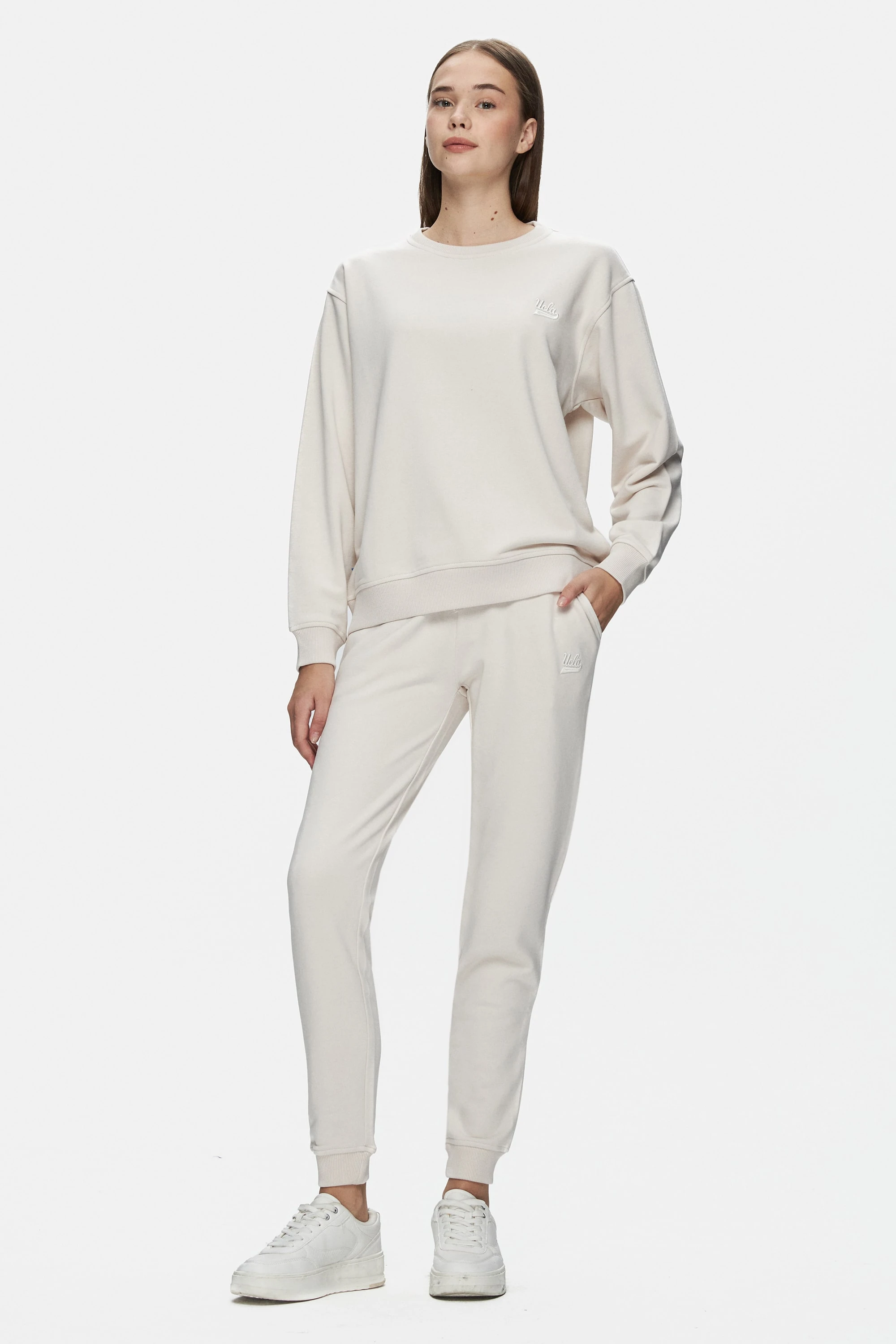 JATAVIA Bej Paçası Lastikli Nakışlı Standard Fit Kadın Eşofman Altı