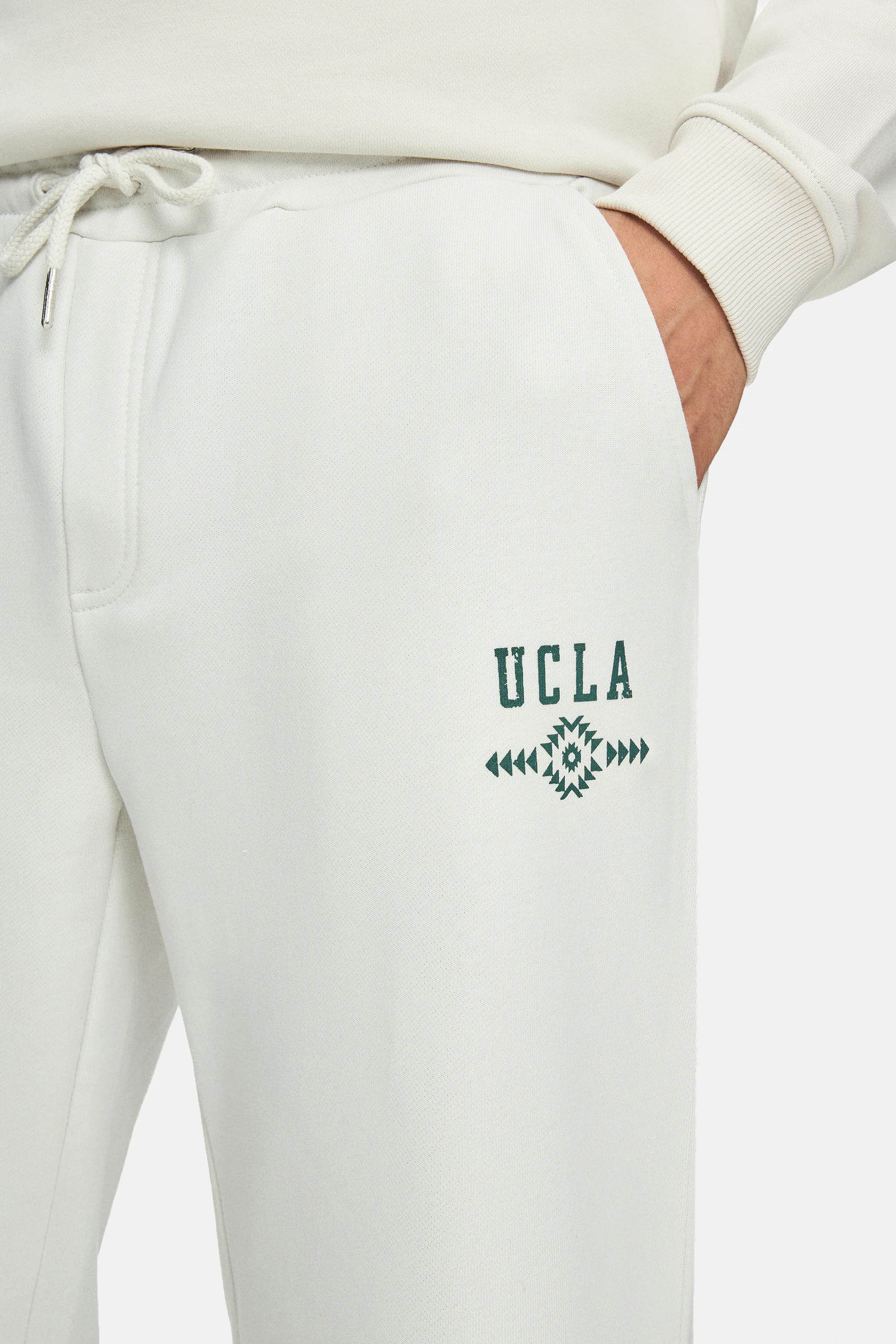 MADOC Kemik Rengi Daralan Kesim Paçası Lastikli Baskılı Standard Fit Erkek Eşofman Altı