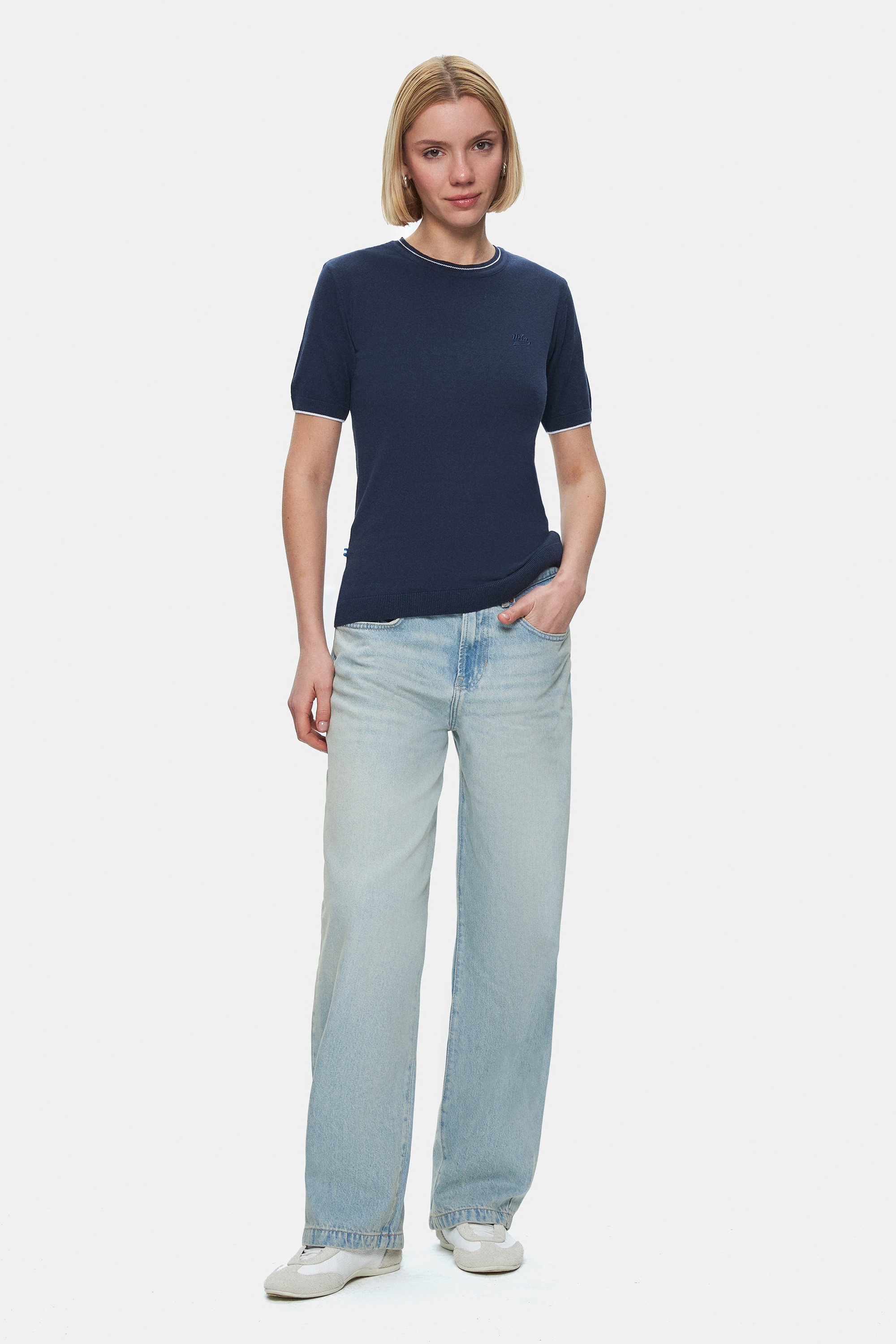 JENNY Lacivert Bisiklet Yaka Triko Nakışlı Standard Fit Kadın Tshirt