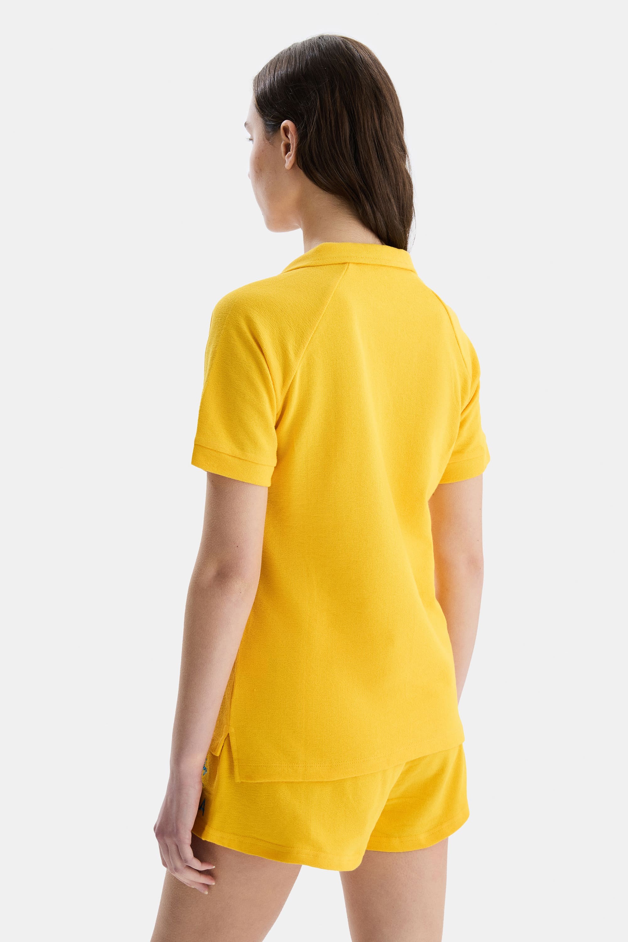 MELROSE Sarı Polo Yaka Nakışlı Standard Fit Kadın Tshirt
