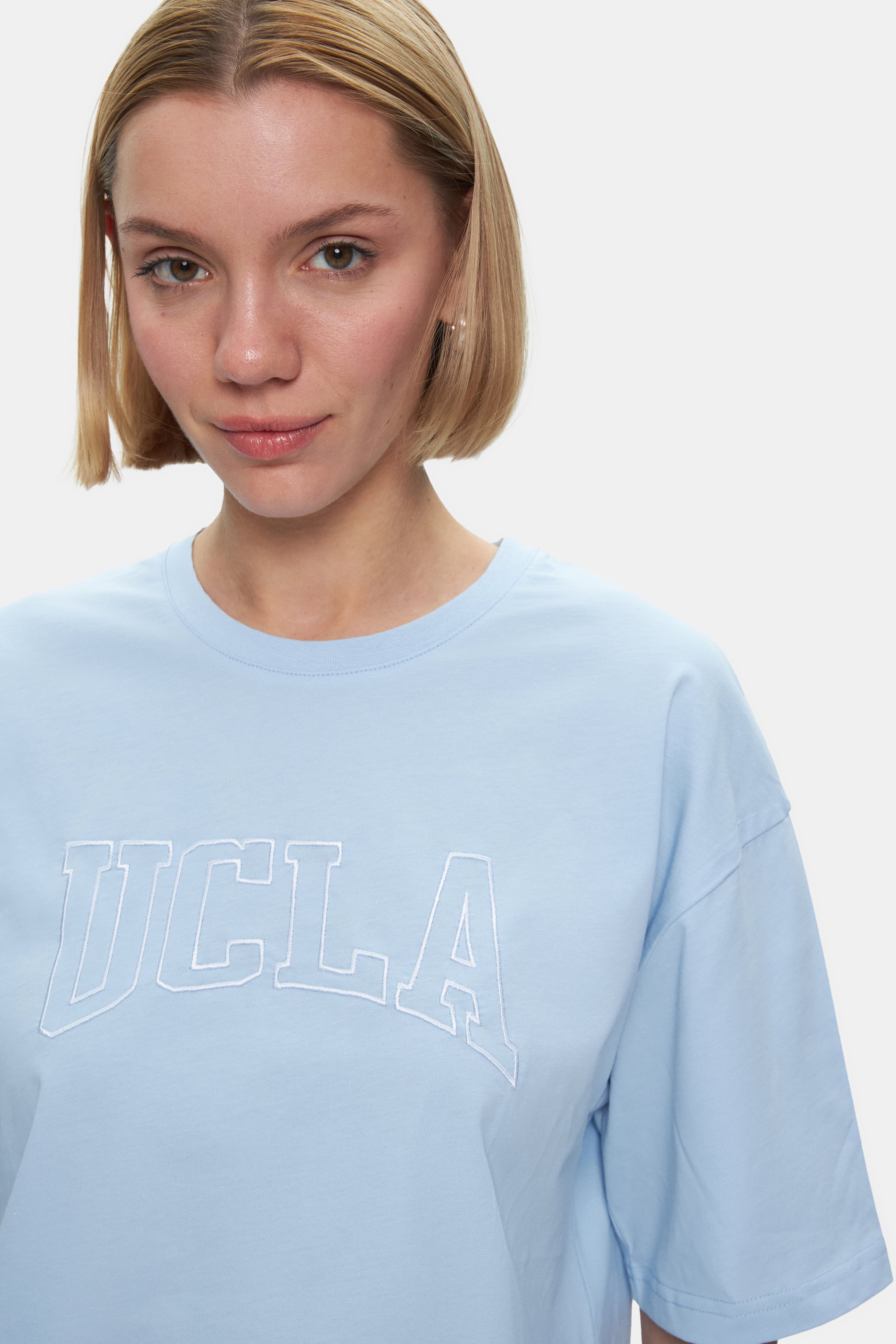 HELENA Gök Mavi Bisiklet Yaka Nakışlı Oversize Kadın Tshirt