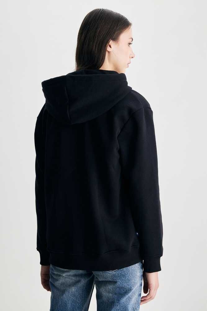 JOYCE Siyah Kapüşonlu Ve Fermuarlı Aplikeli Şardonlu Standard Fit Kadın Sweatshirt
