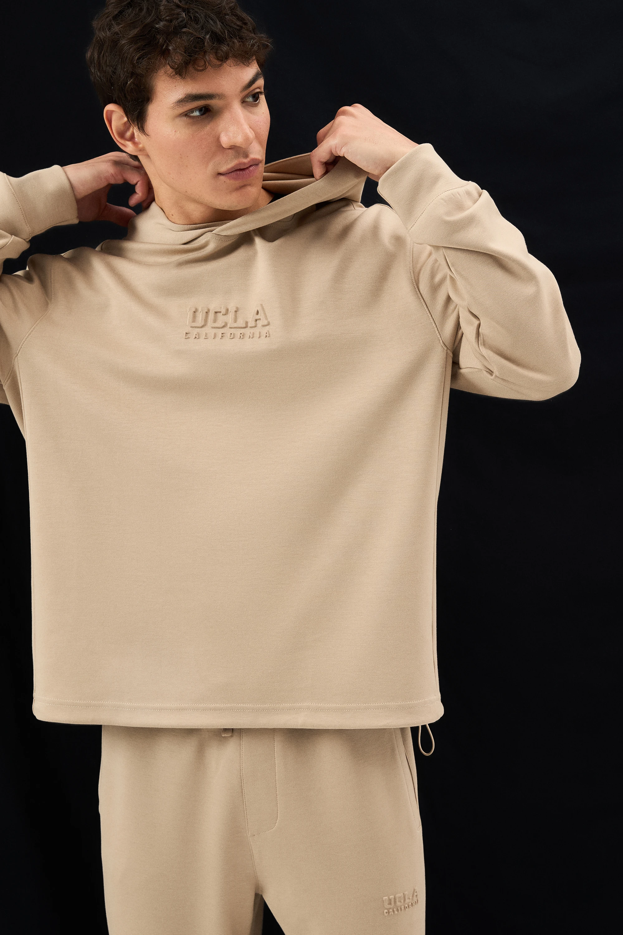 WINFREY Koyu Bej Kapüşonlu Gofre Baskılı Modal Kumaş Standard Fit Erkek Sweatshirt