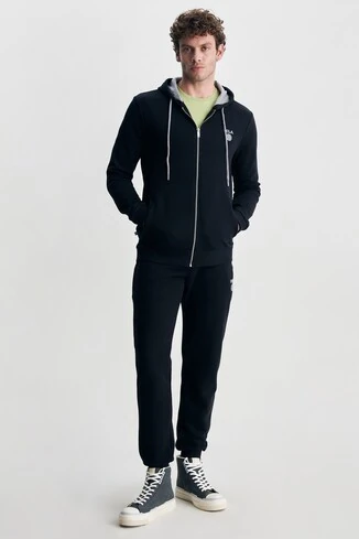 LUSKIN Siyah Daralan Kesim Baskılı Standard Fit Erkek Eşofman Altı