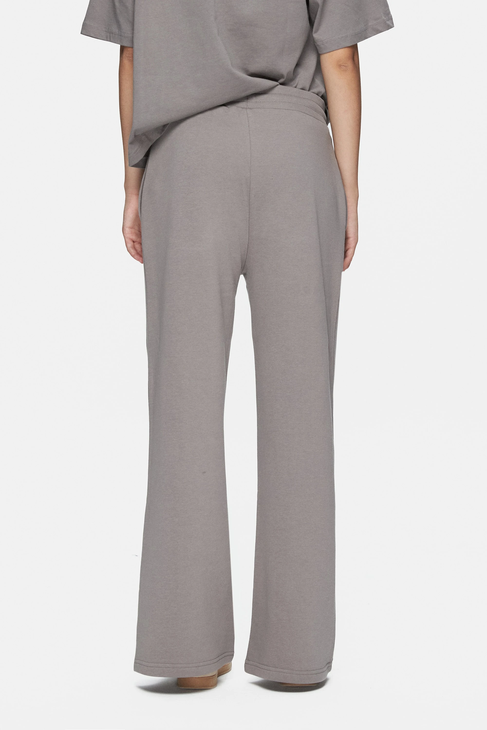 DAPHNE Koyu Gri İspanyol Paça Nakışlı Standard Fit Kadın Eşofman Altı