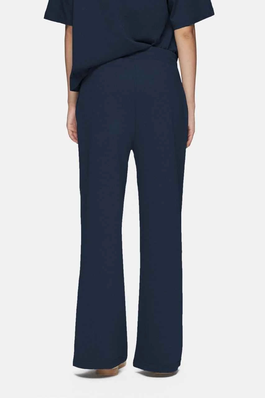 DAPHNE Lacivert İspanyol Paça Nakışlı Standard Fit Kadın Eşofman Altı