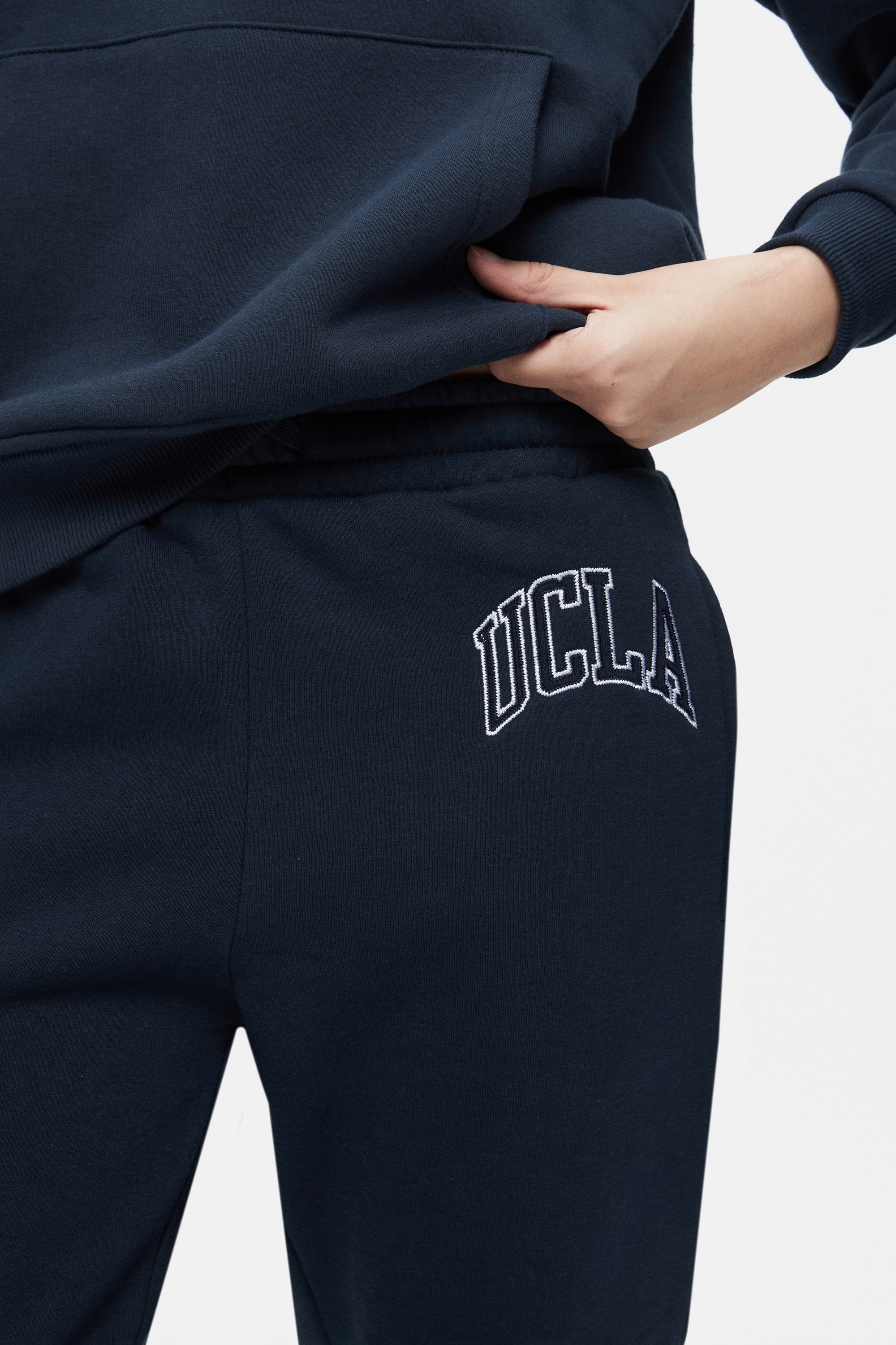 JULES Lacivert Rahat Paça Nakışlı Şardonlu Standard Fit Kadın Eşofman Altı