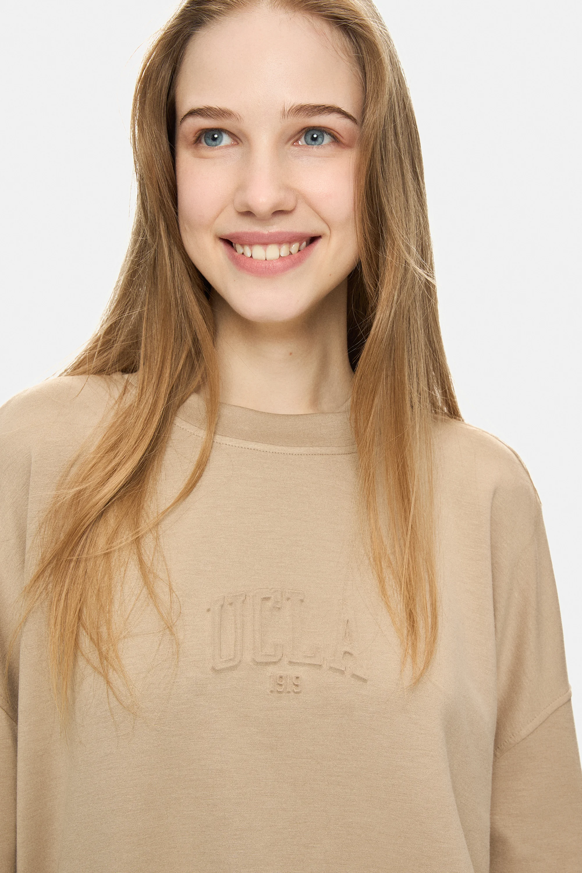 ELOWEN Bej Bisiklet Yaka Gofre Baskılı Modal Kumaş Loose Fit Kadın Sweatshirt