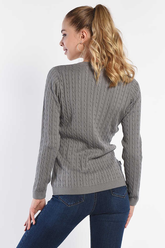 CREST Gri Saç Örgü Nakışlı Standard Fit Kadın Triko