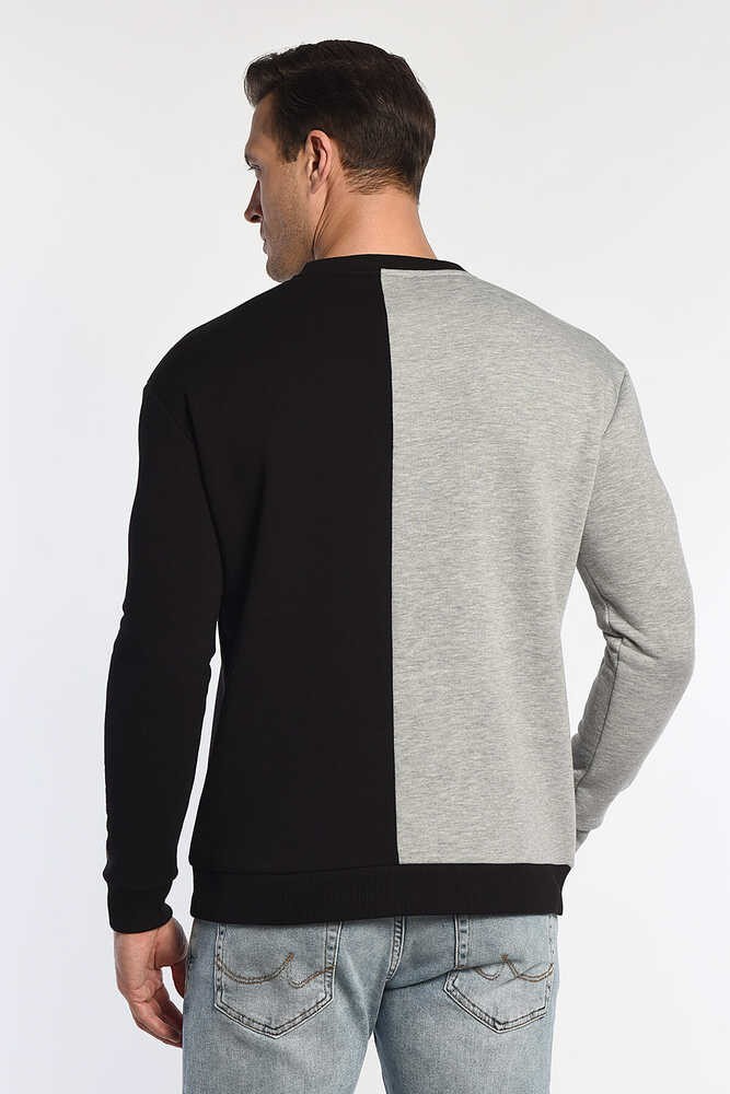 REDDLEY Siyah Bisiklet Yaka Aplikeli Standard Fit Erkek Sweatshirt