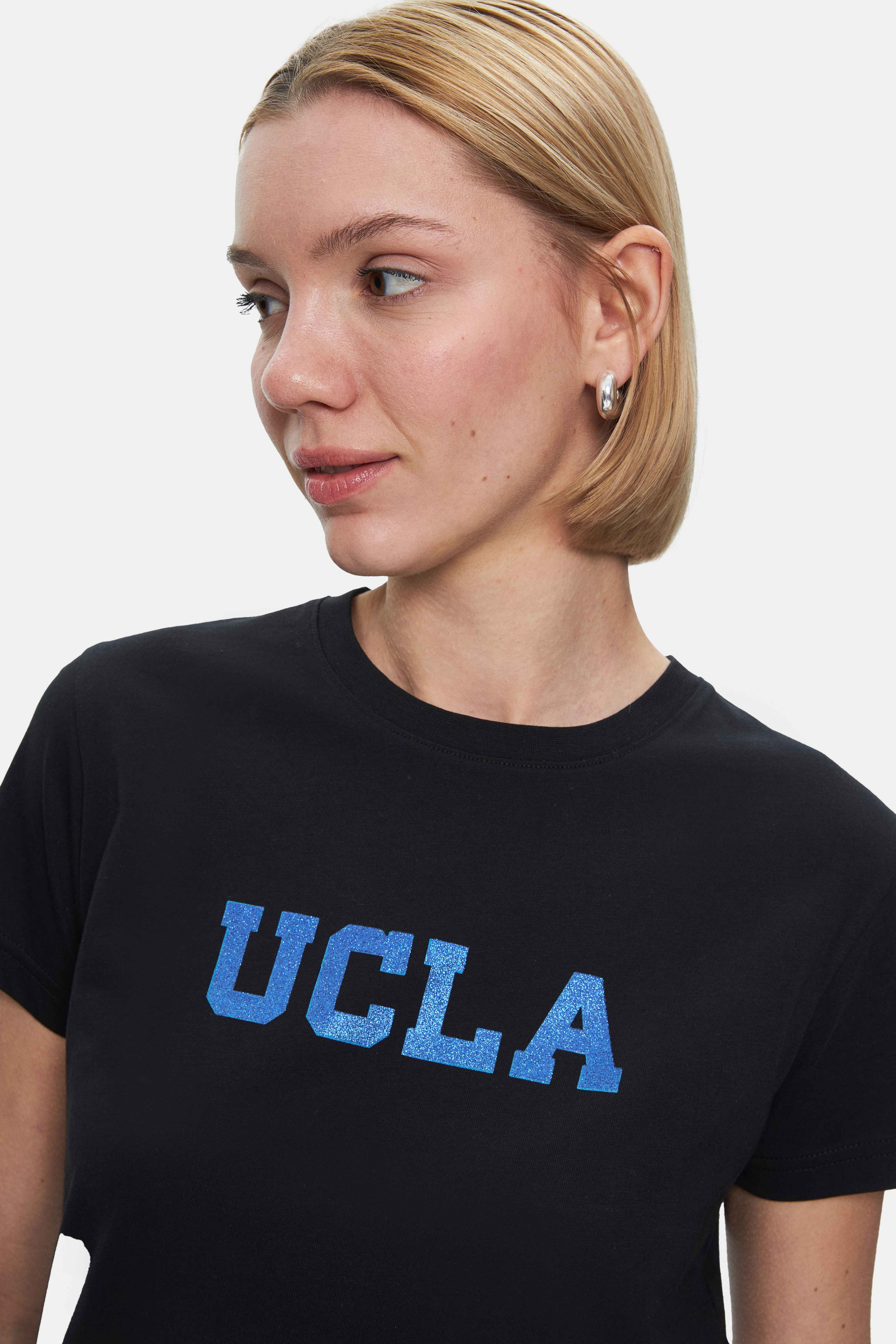 ISOLDE Siyah Bisiklet Yaka Baskılı Standard Fit Kadın Tshirt