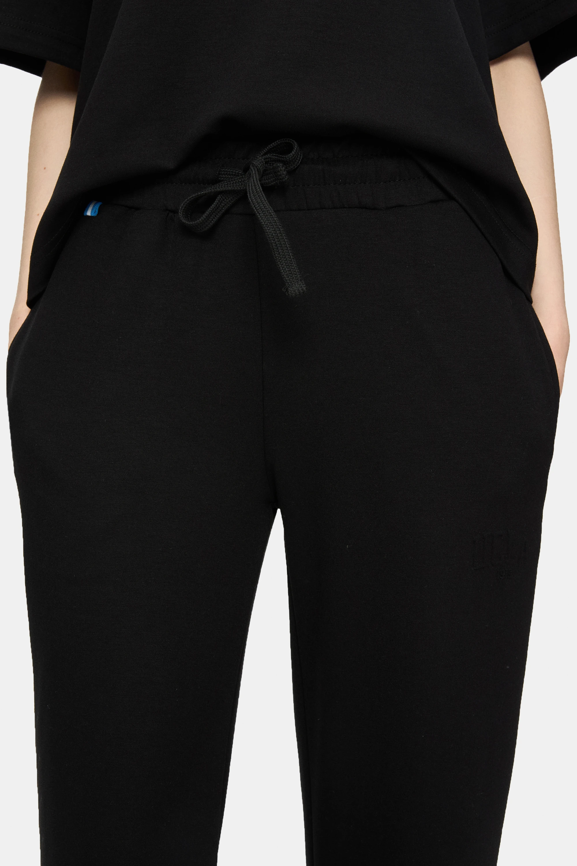 URANIA Siyah İspanyol Paça Gofre Baskılı Modal Kumaş Loose Fit Kadın Eşofman Altı