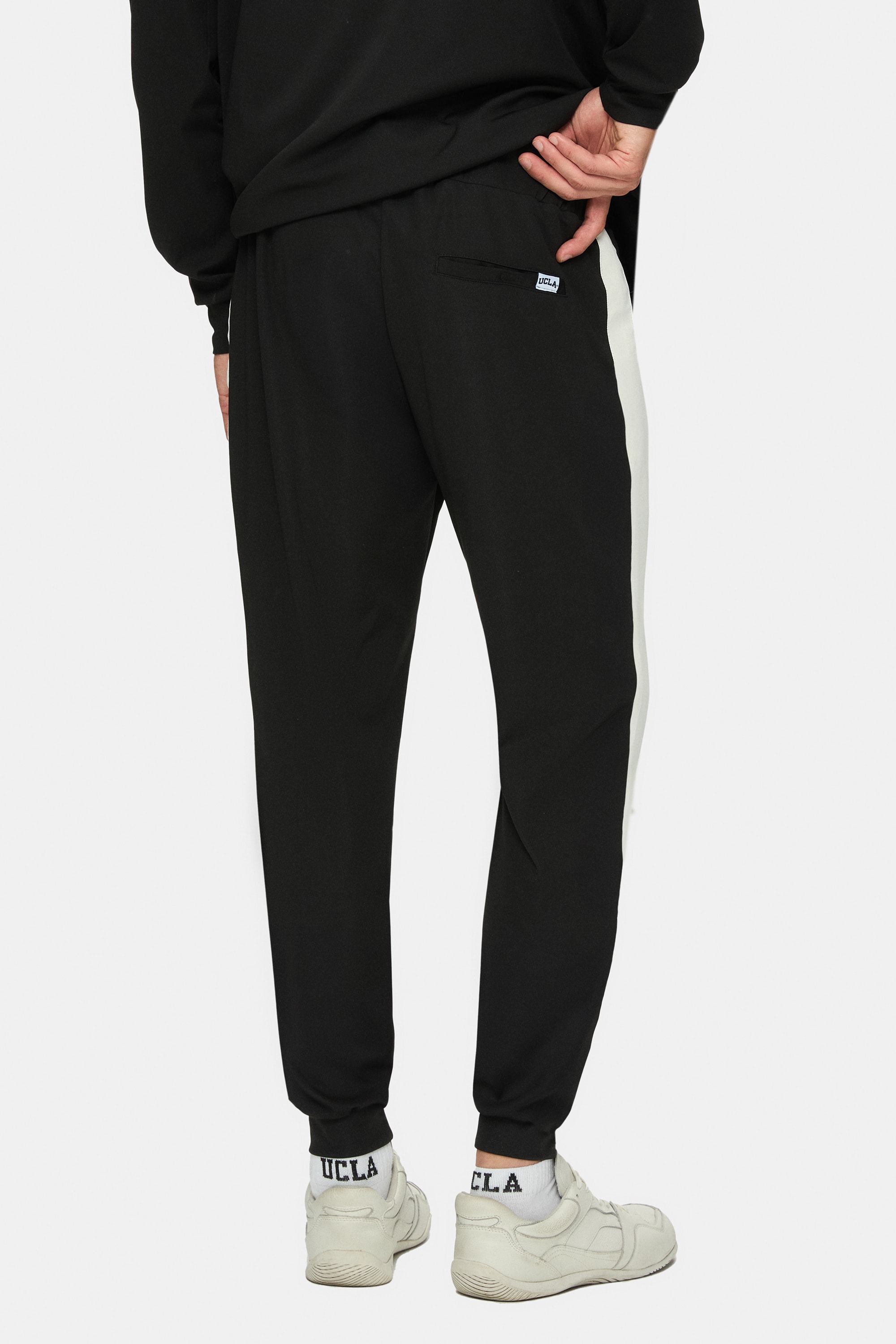 SALVADOR Siyah Daralan Kesim Paçası Lastikli Baskılı Standard Fit Erkek Eşofman Alt