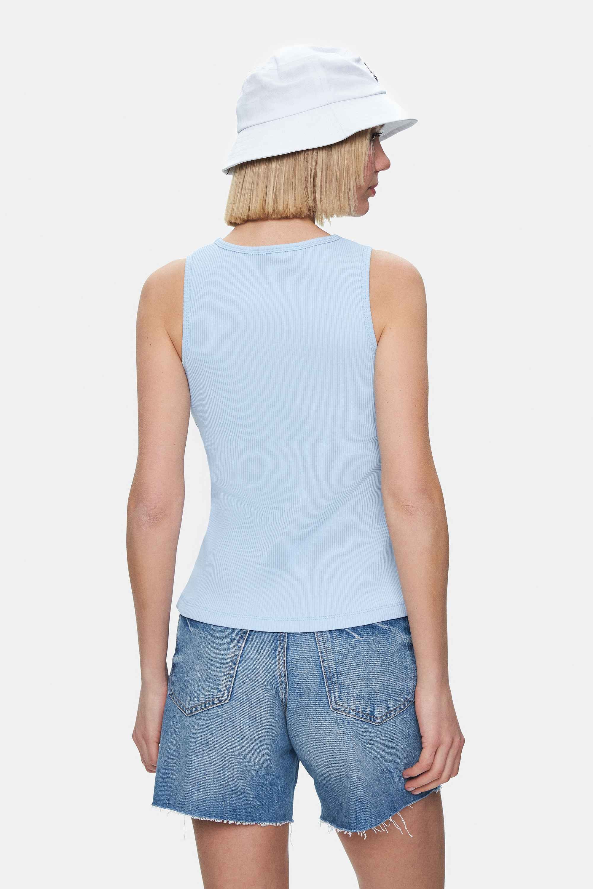 SALINAS Gök Mavi Sıfır Kol Nakışlı Standard Fit Kadın Tshirt