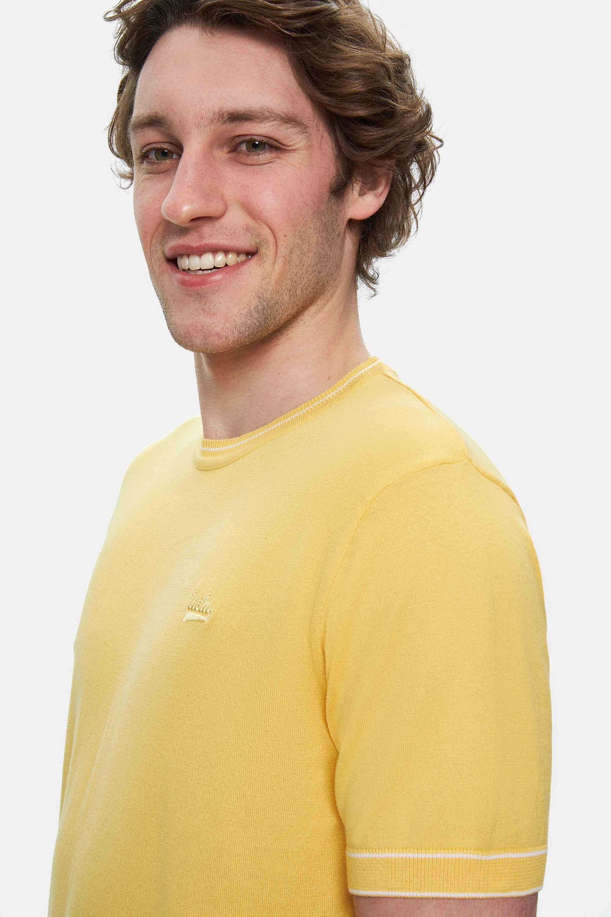FARED Sarı Bisiklet Yaka Triko Nakışlı Standard Fit Erkek Tshirt