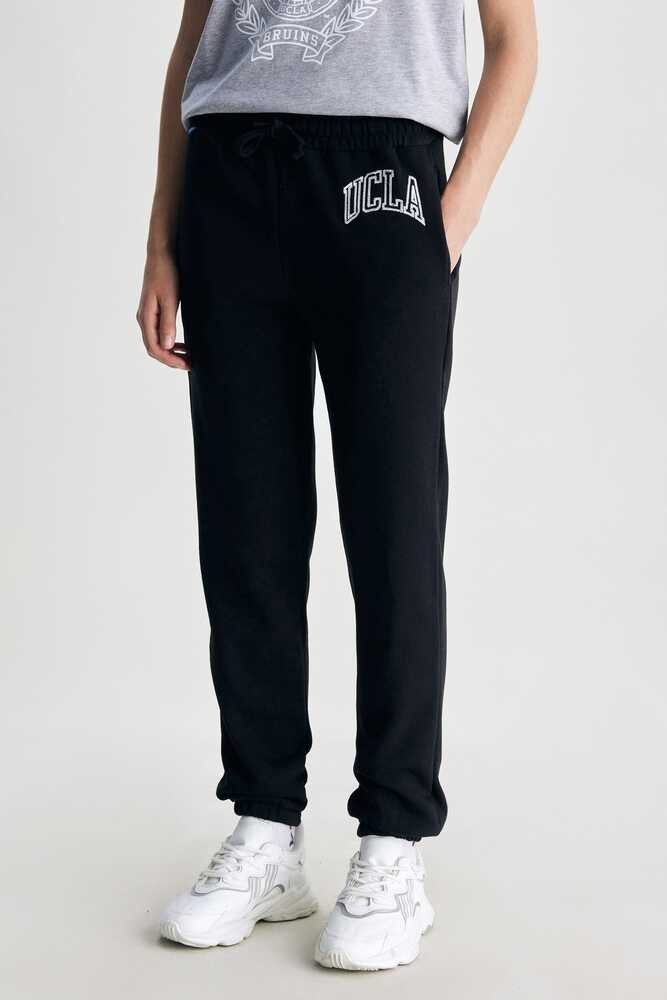 JULES Siyah Rahat Paça Nakışlı Şardonlu Standard Fit Kadın Eşofman Altı