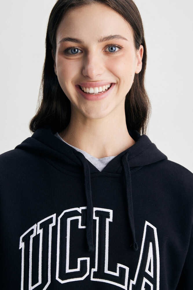 RILEY Siyah Kapüşonlu Şardonlu Nakışlı Standard Fit Kadın Sweatshirt