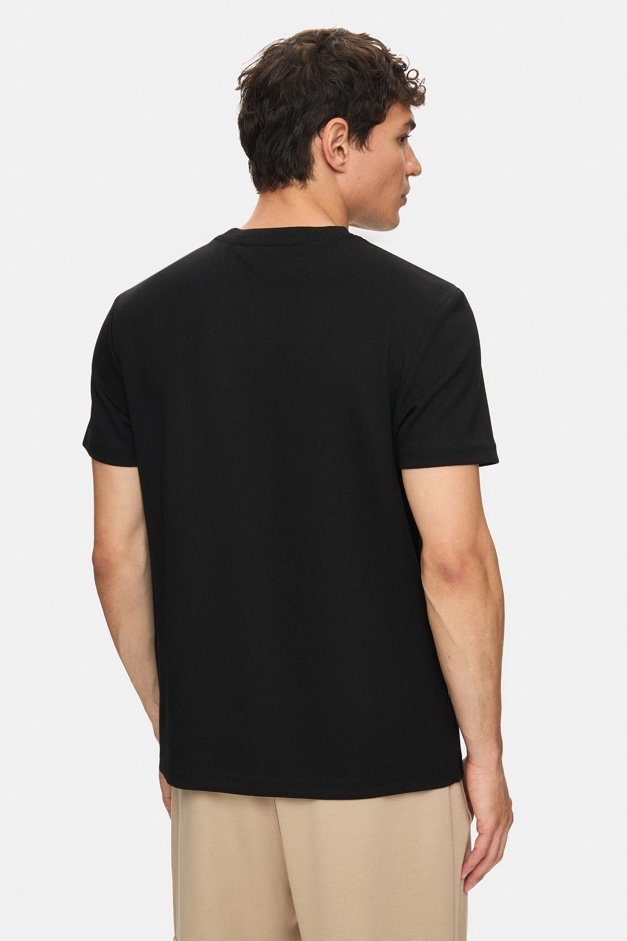 CANARY Siyah Bisiklet Yaka Gofre Baskılı Modal Kumaş Standard Fit Erkek Tshirt