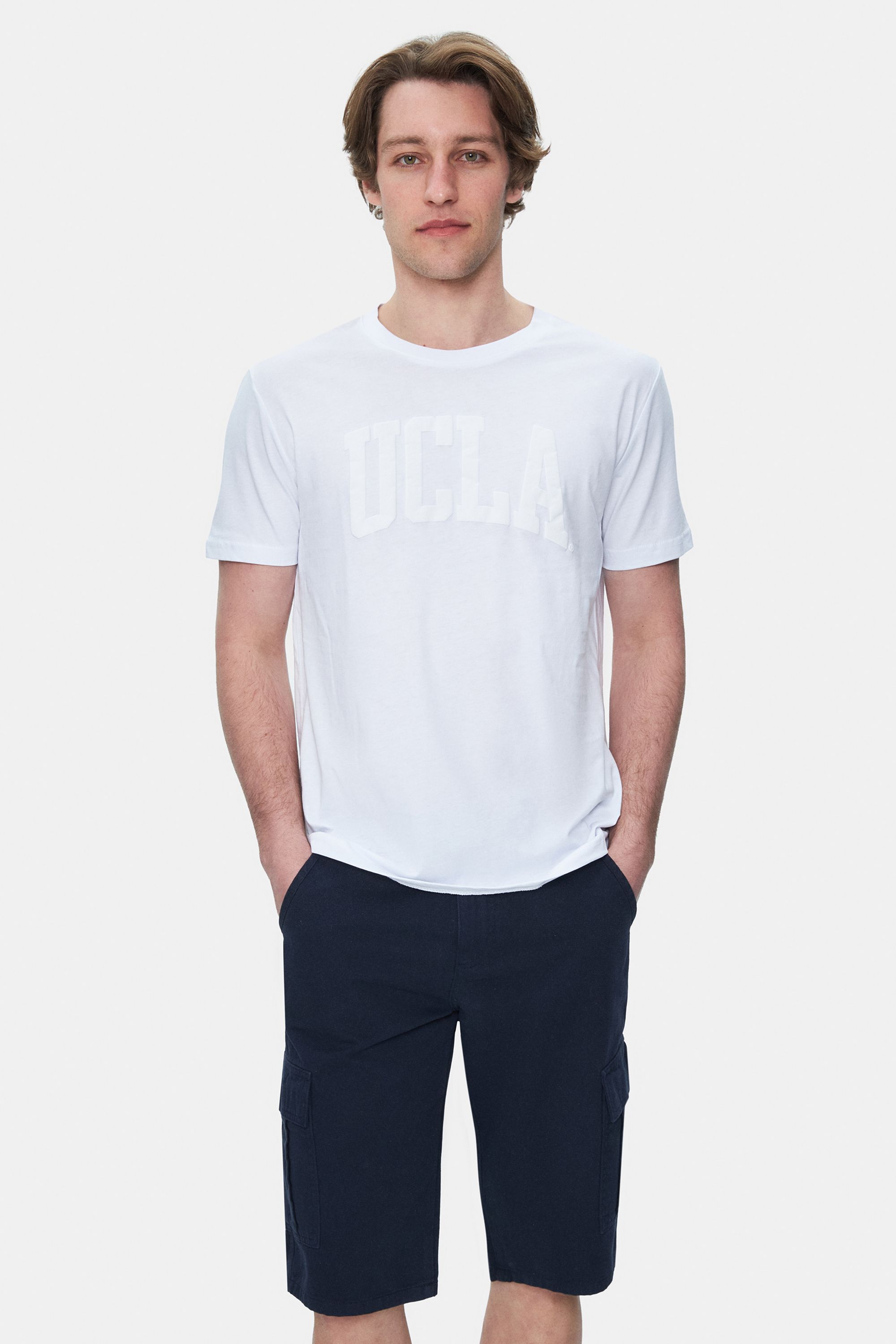 BLEWIN Lacivert Kargo Cepli Gabardin Nakışlı Standard Fit Erkek Şort
