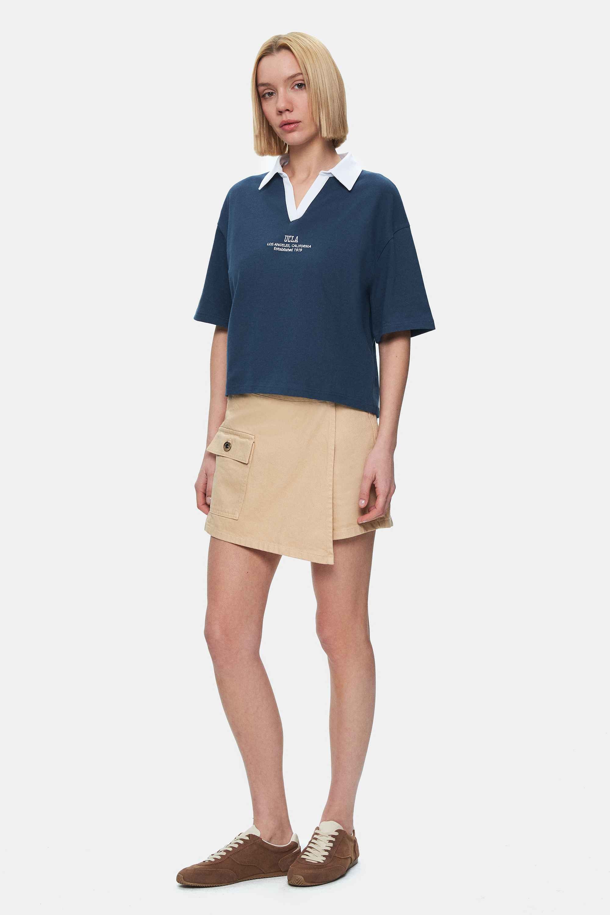 POLLY Lacivert Polo Yaka Sargı Nakışlı Loose Fit Kadın Tshirt