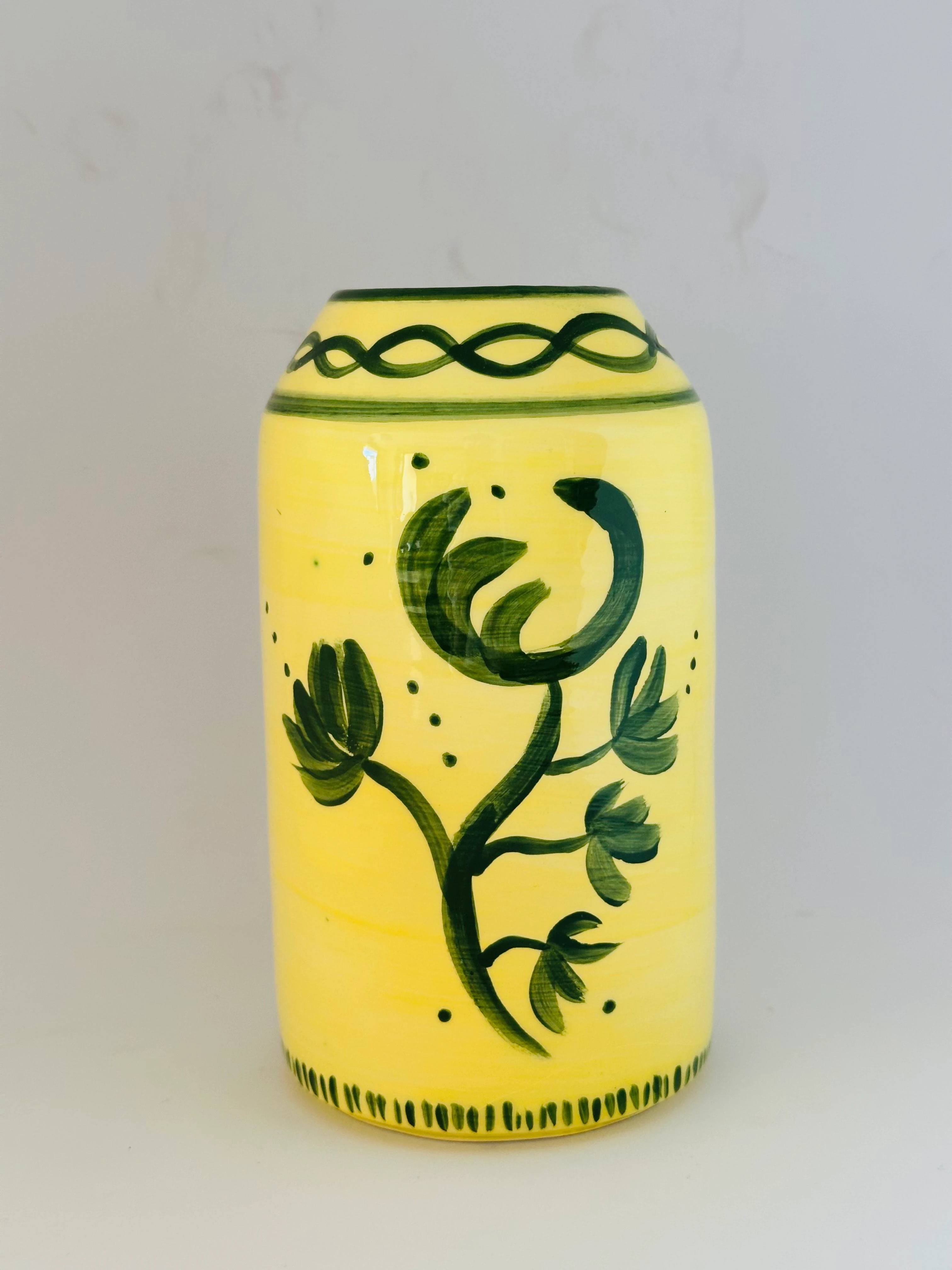 Sarı El Yapımı Vazo 