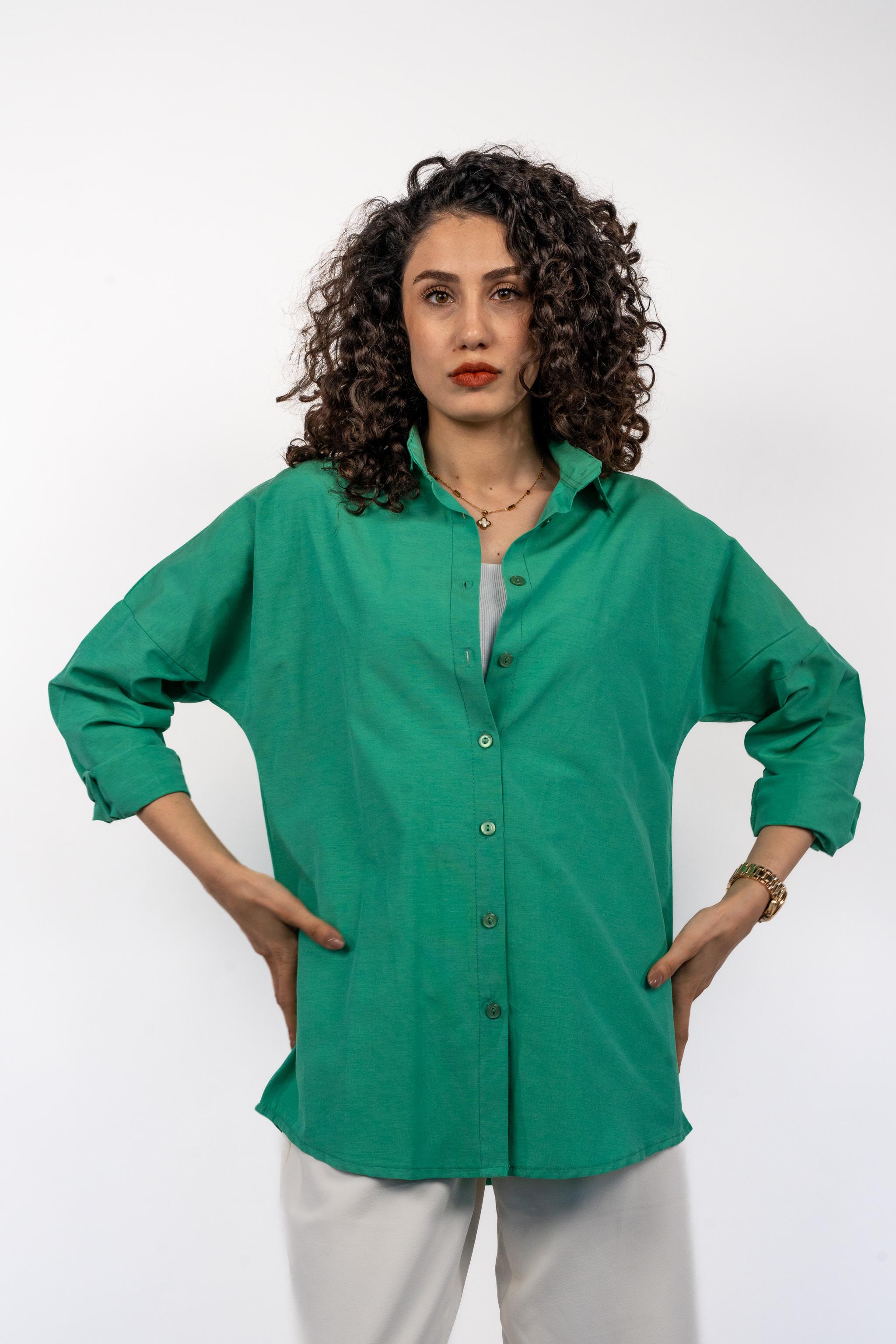 Düğmeli Oversize Gömlek