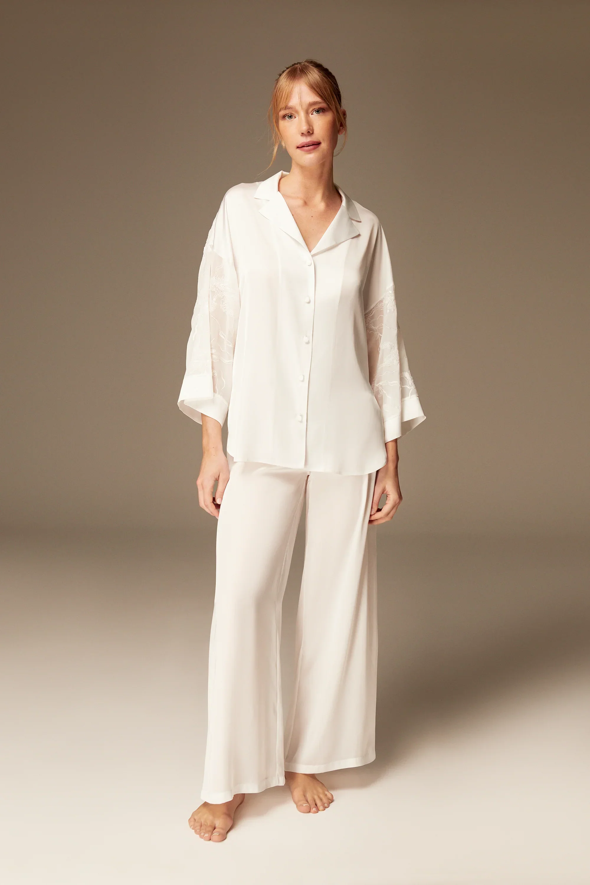 Ekru Çiçek İşlemeli Saten 6 Parça Gelin Seti 1531