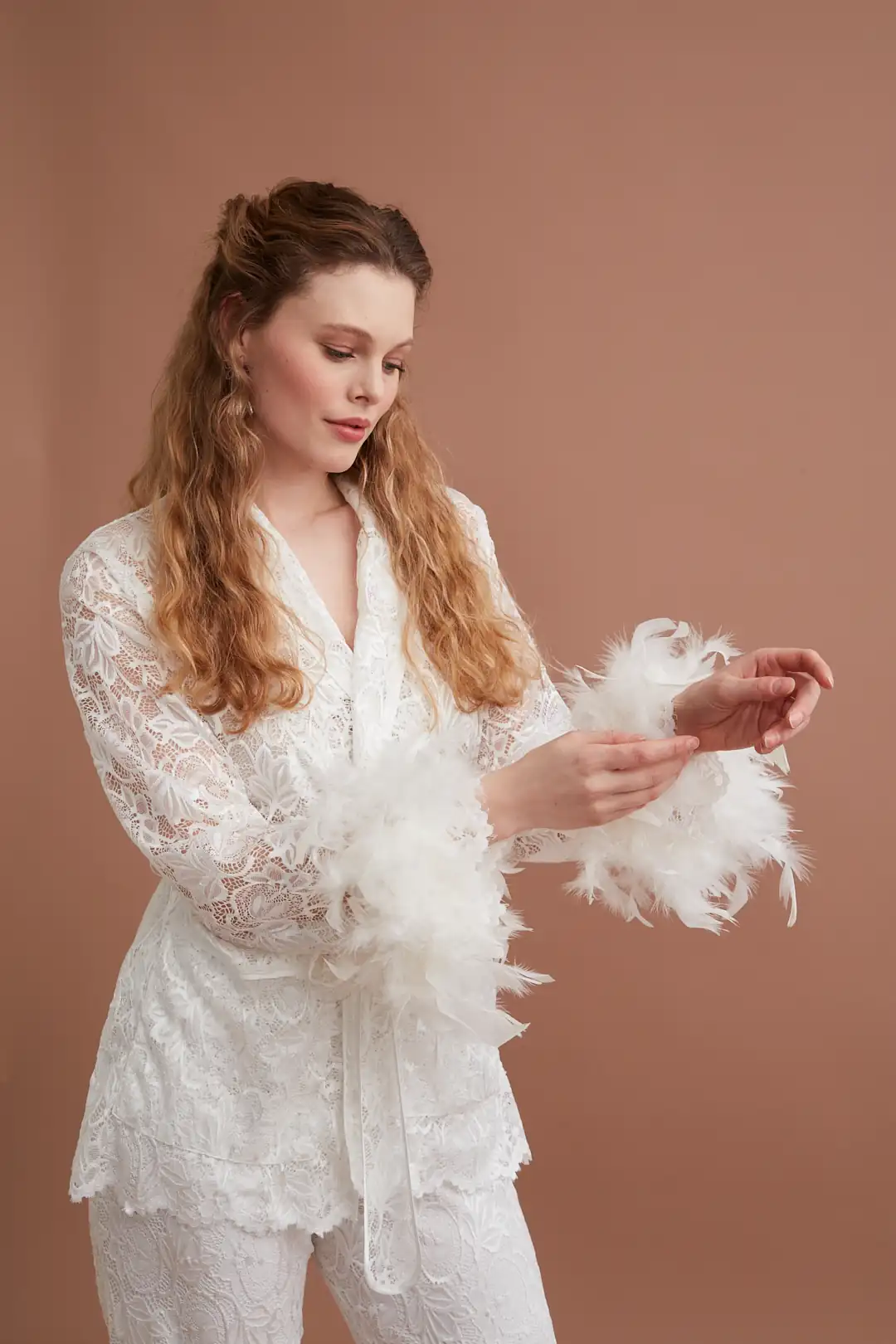 Dantel ve Kürk Detaylı Pijama Takımı 3137