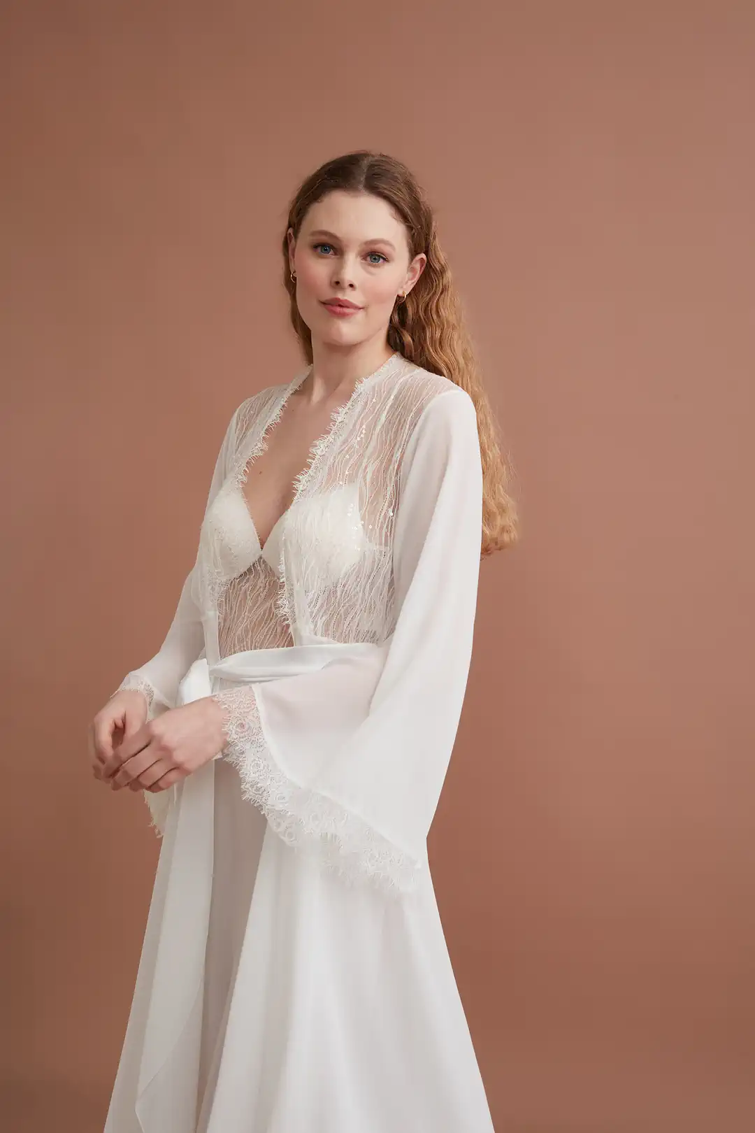 Dantel ve Pul Detaylı Sabahlık, Gecelik Takımı 136