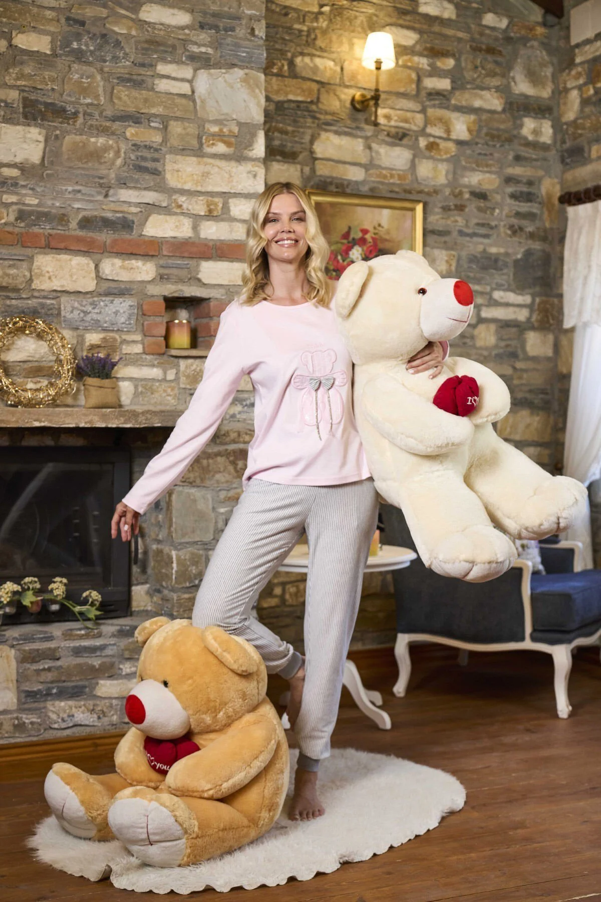 Aplike Detay Uzun Kol Kadın Pijama Takımı 26228