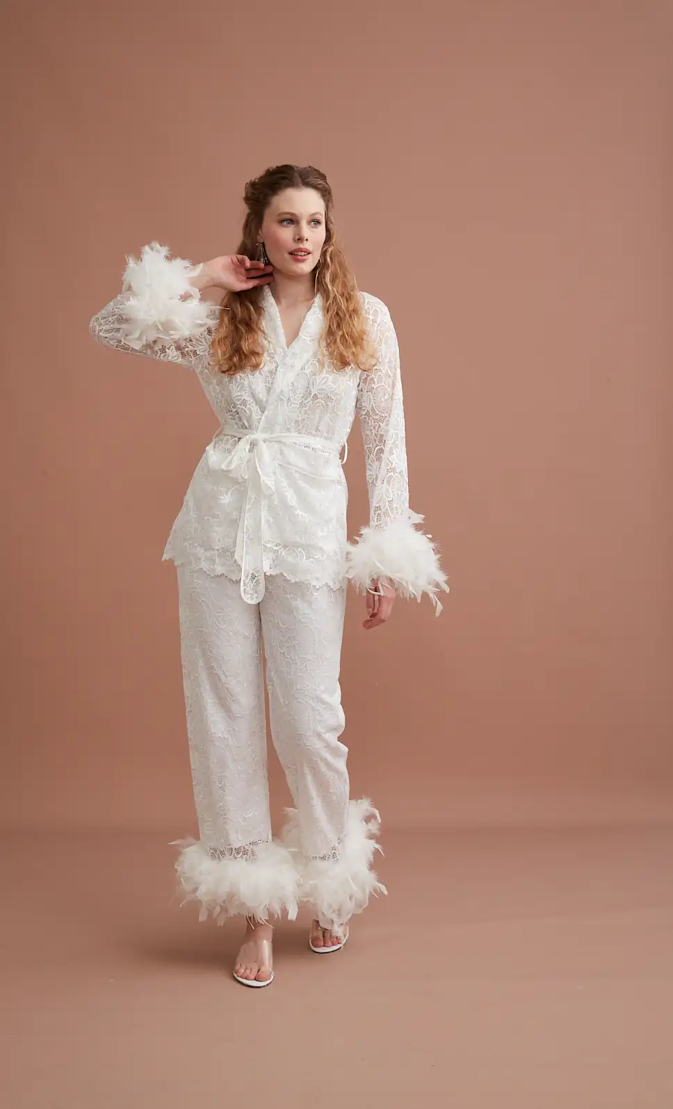 Dantel ve Kürk Detaylı Pijama Takımı 3137