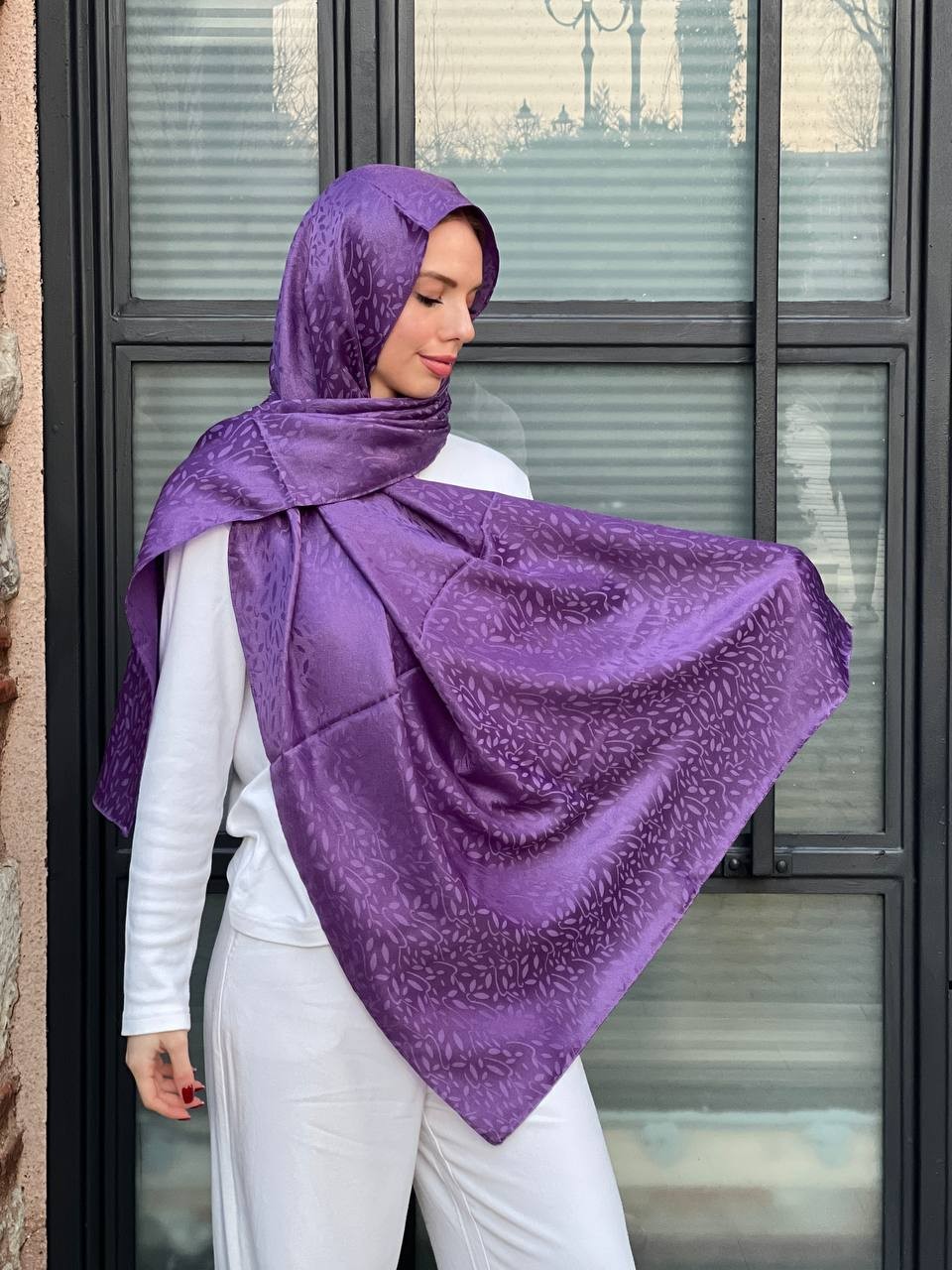 Çiçek Desen Jakar Şal - 204