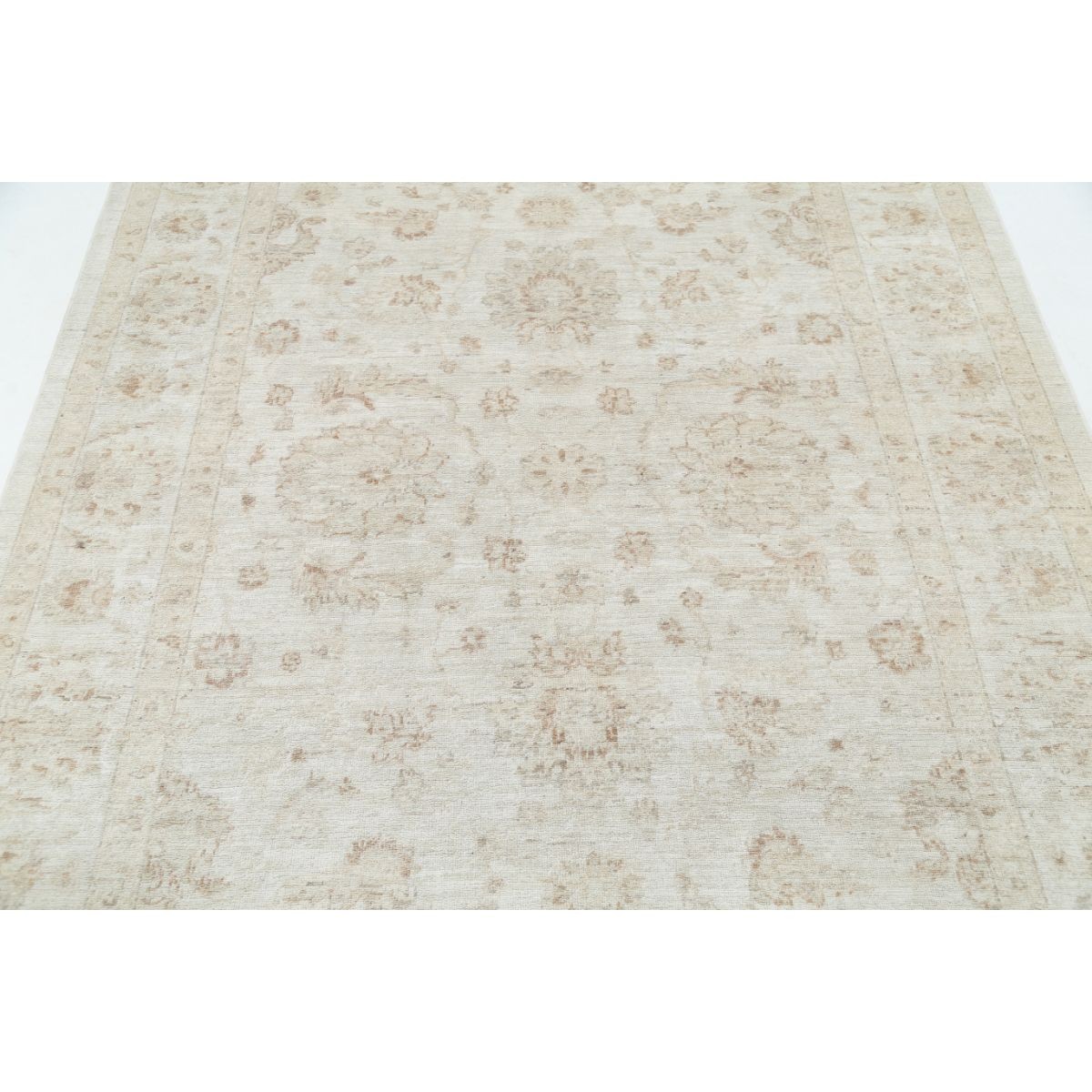 Serenity 6x7 Handmade Double Knotted Washable Wool Rug - Soft Hues