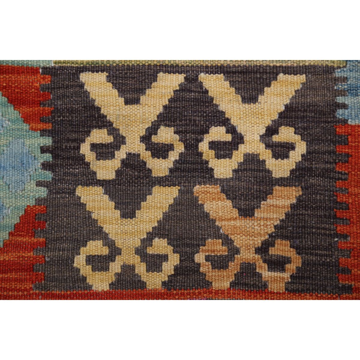 Maimana 8x10 Hand Woven Washable Wool Rug - Colorful