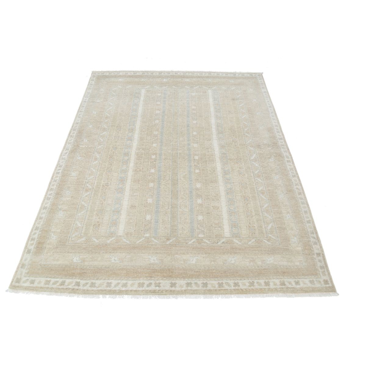 Shaal 5x7 Handmade Double Knotted Washable Wool Rug - Soft Hues